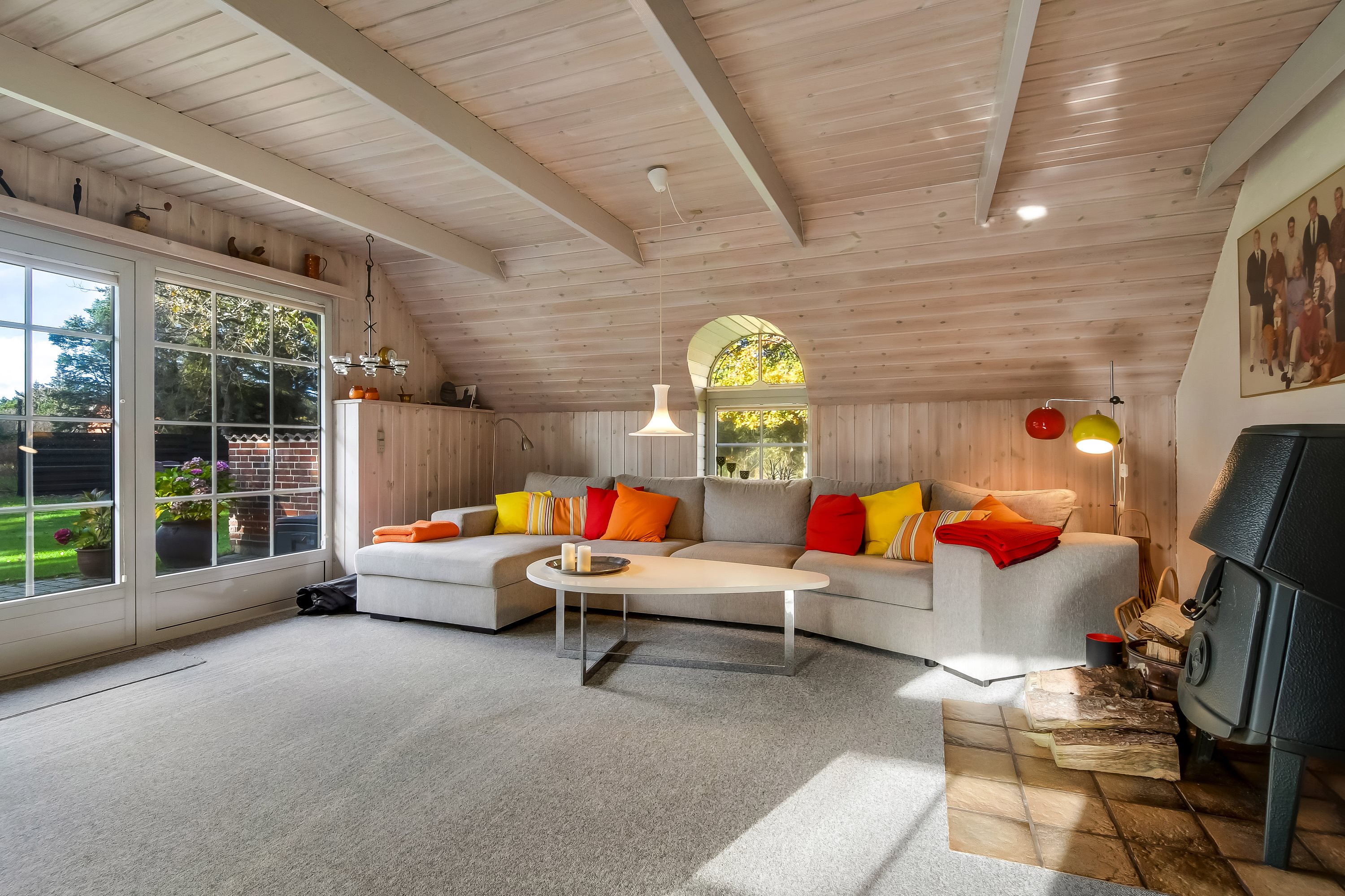 Fremhævet stue billede i fuldskærmstilstand. Billede af Sortebærvej 18, Vedersø, 6990 Ulfborg