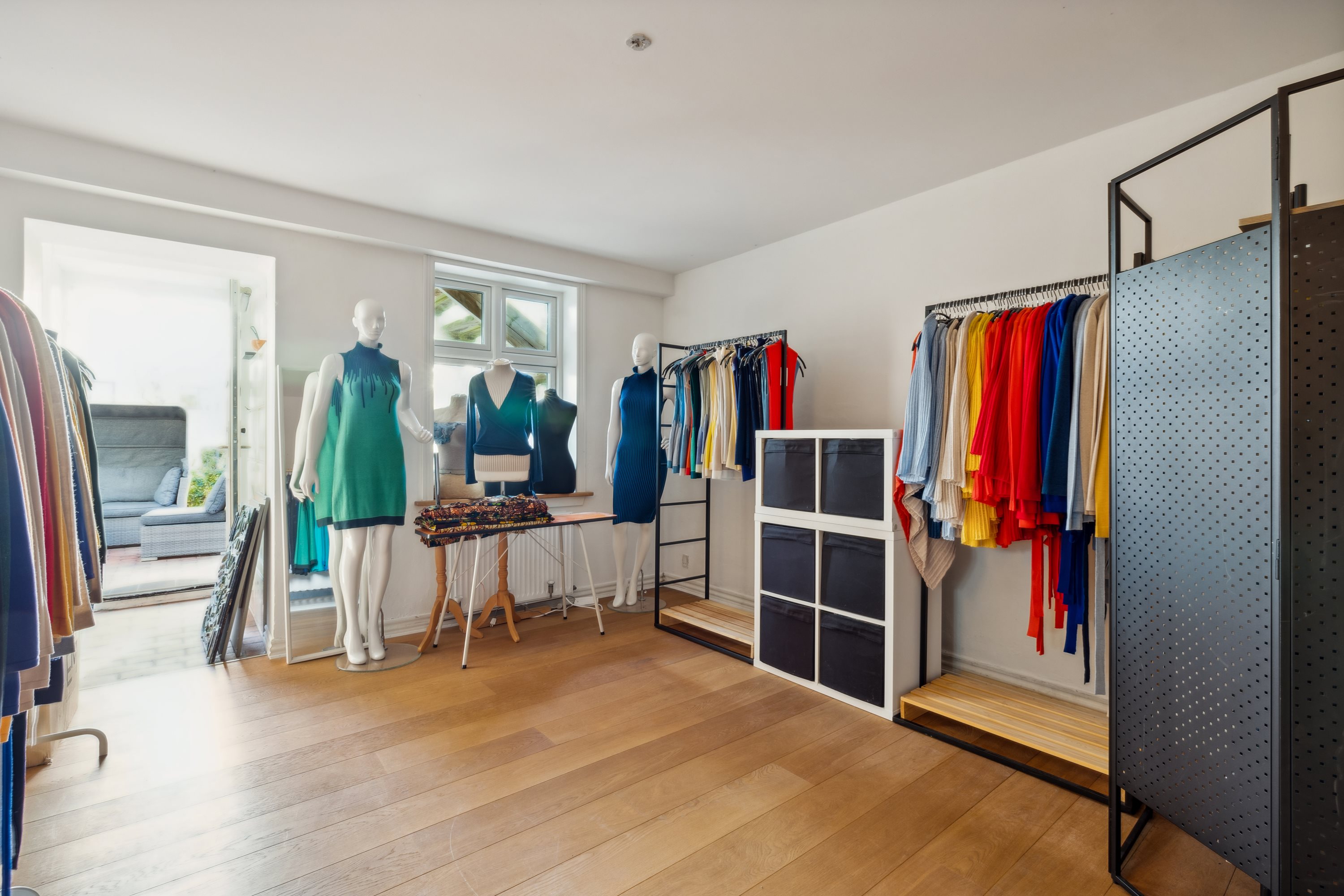 Fremhævet stue billede i fuldskærmstilstand. Billede af Sønder Alle 49, 8800 Viborg