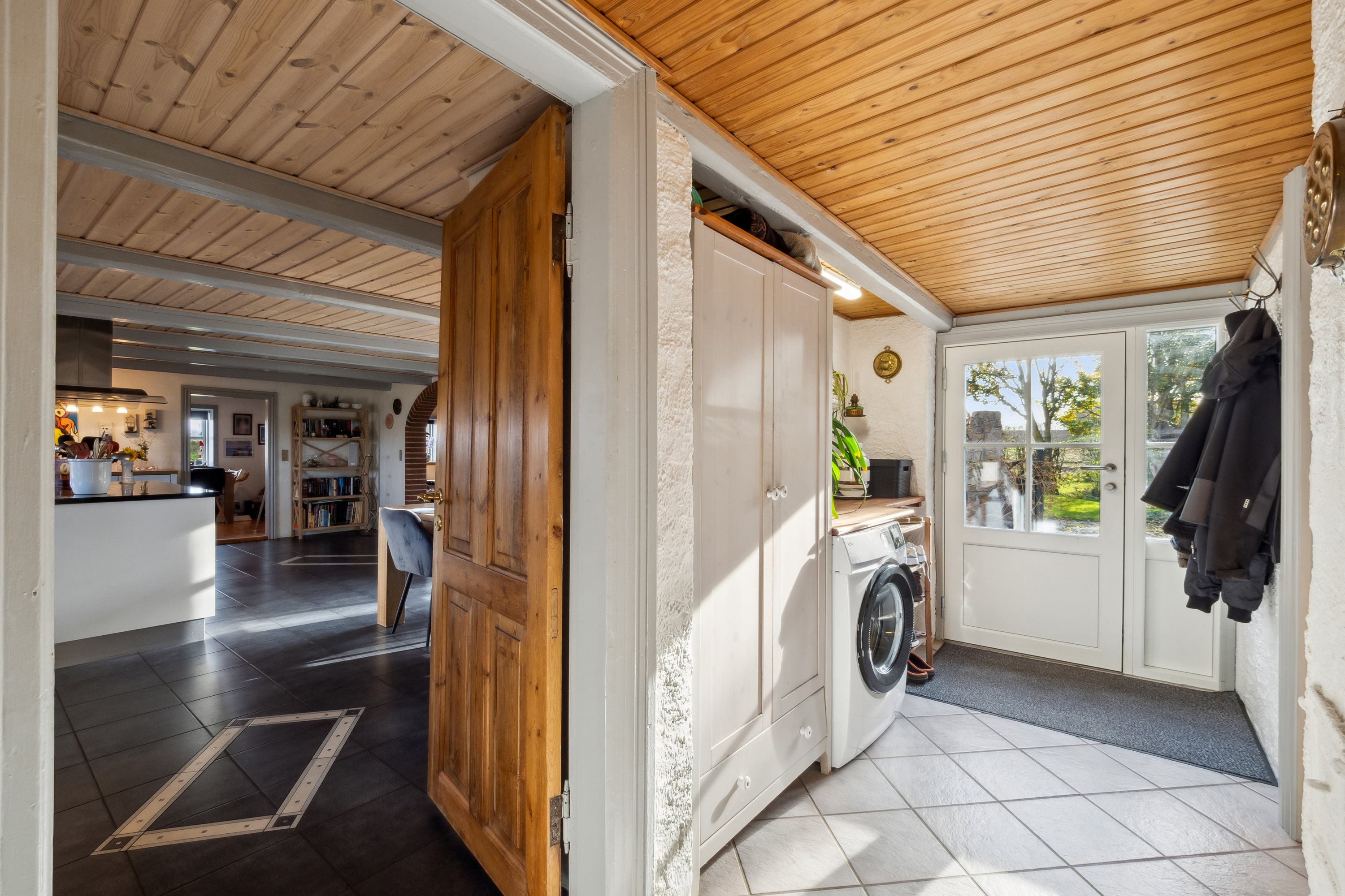 Fremhævet gang billede i fuldskærmstilstand. Billede af Brobækvej 57, Solbjerg, 7950 Erslev