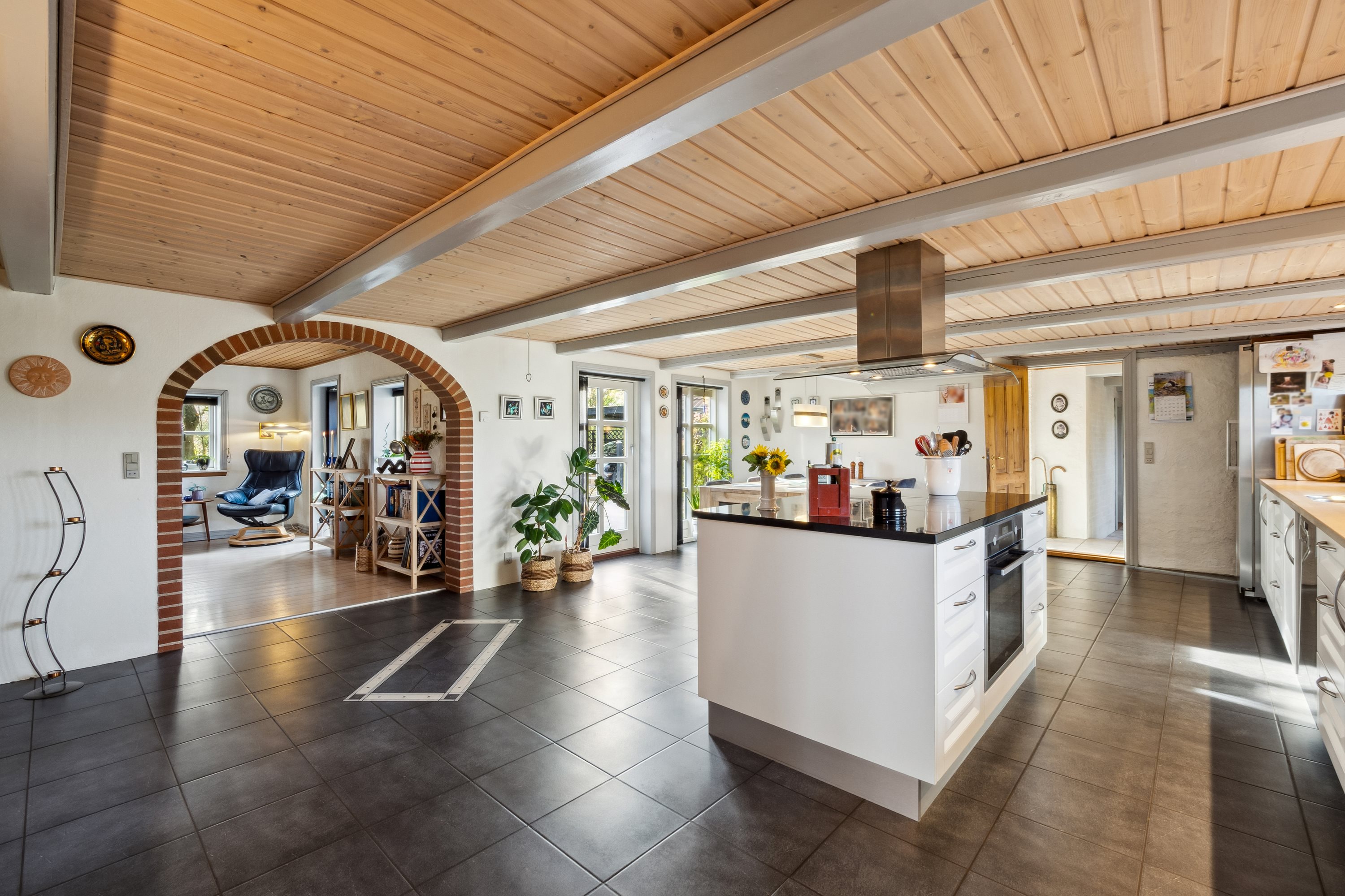 Fremhævet køkken billede i fuldskærmstilstand. Billede af Brobækvej 57, Solbjerg, 7950 Erslev