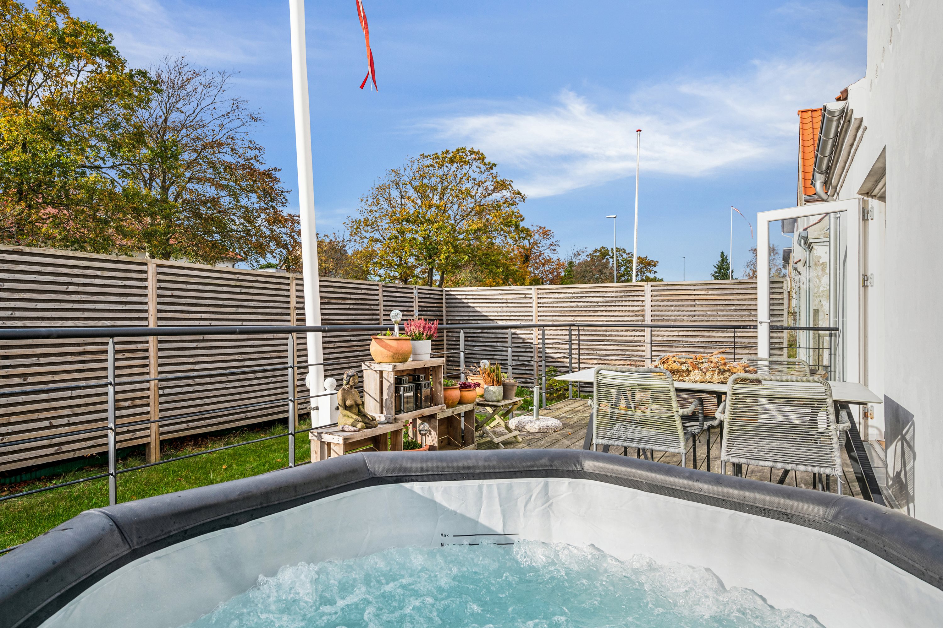 Fremhævet altan billede i fuldskærmstilstand. Billede af Strandgårdshøj 12, 8400 Ebeltoft