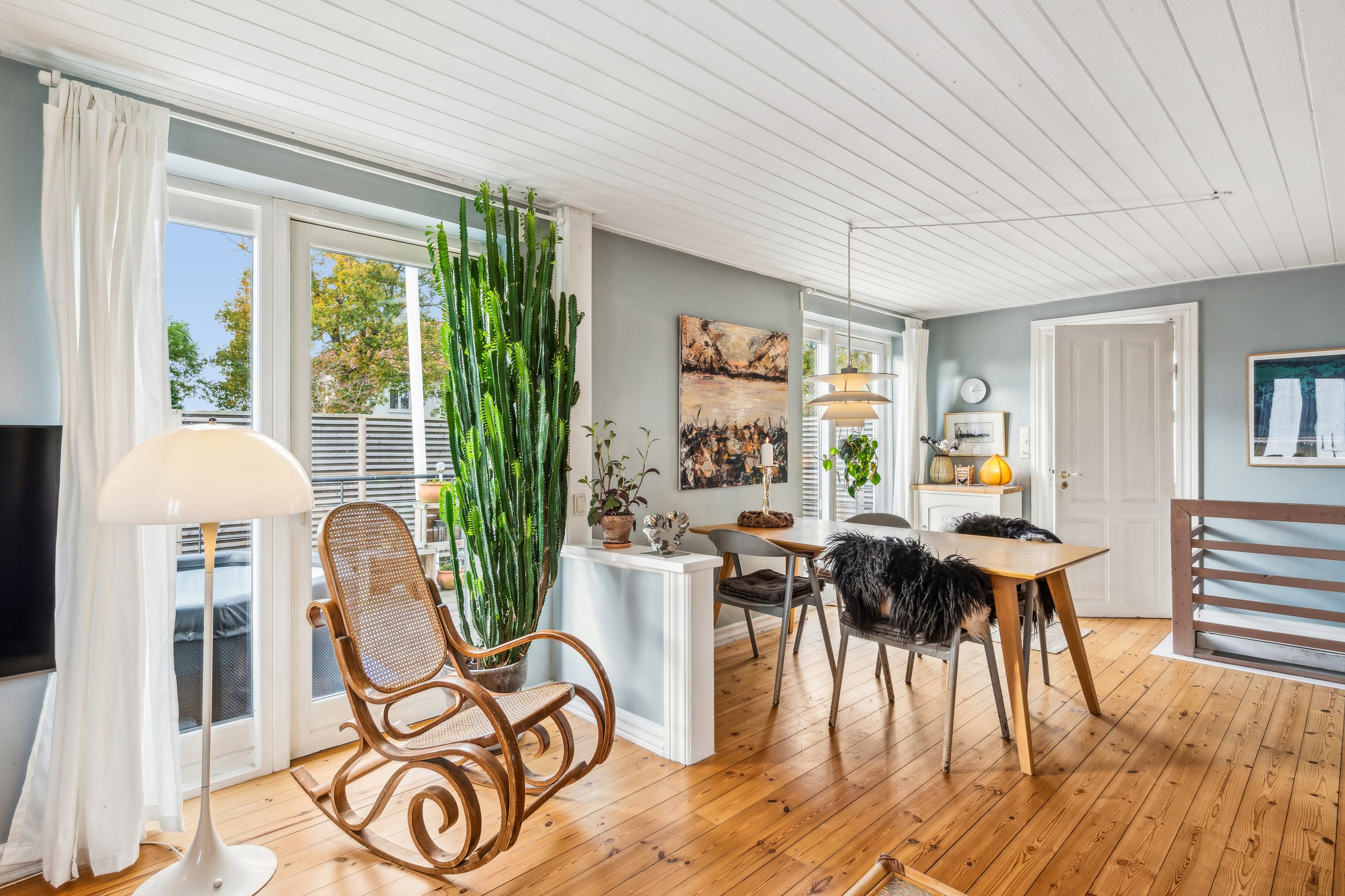 Fremhævet stue billede i fuldskærmstilstand. Billede af Strandgårdshøj 12, 8400 Ebeltoft