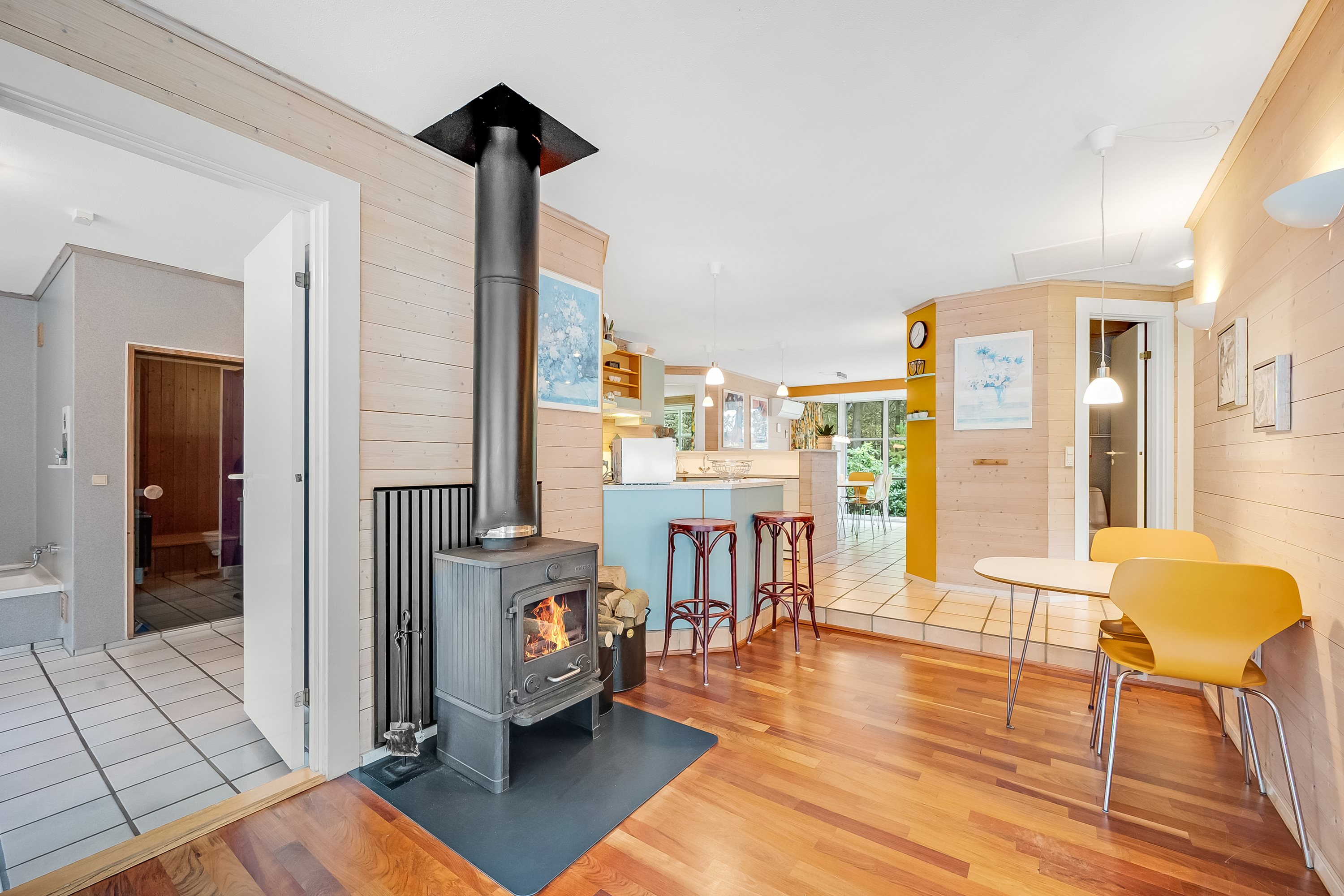 Fremhævet stue billede i fuldskærmstilstand. Billede af Skovvang 62, Lønne, 6830 Nørre Nebel