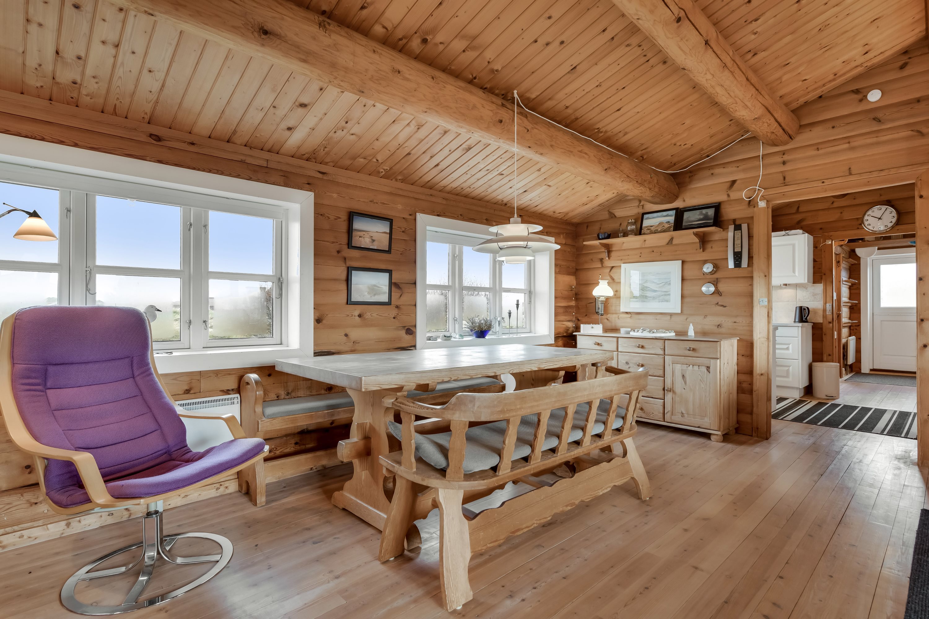 Fremhævet stue billede i fuldskærmstilstand. Billede af Søndermarken 18, Sønderho, 6720 Fanø