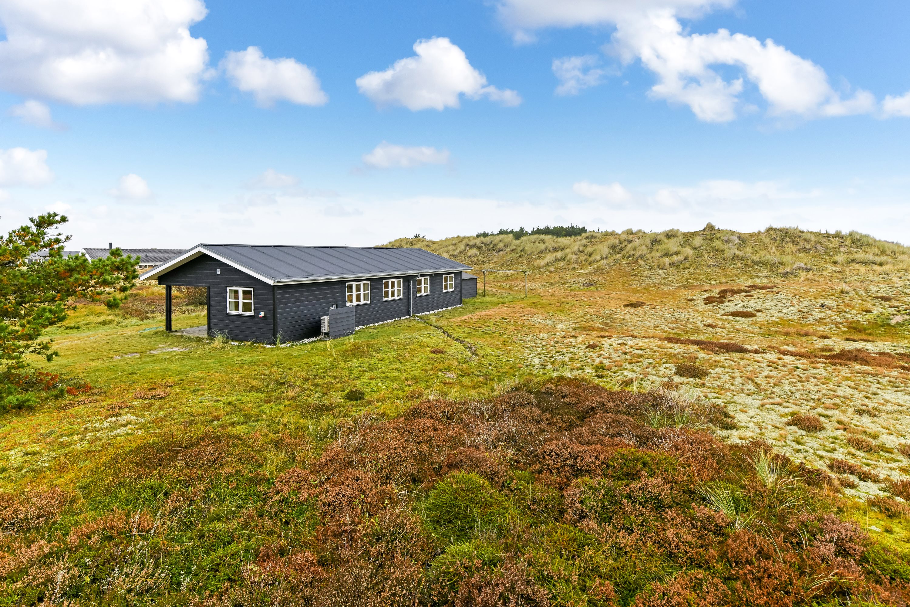 Fremhævet ejendommen billede i fuldskærmstilstand. Billede af Søndermarken 18, Sønderho, 6720 Fanø