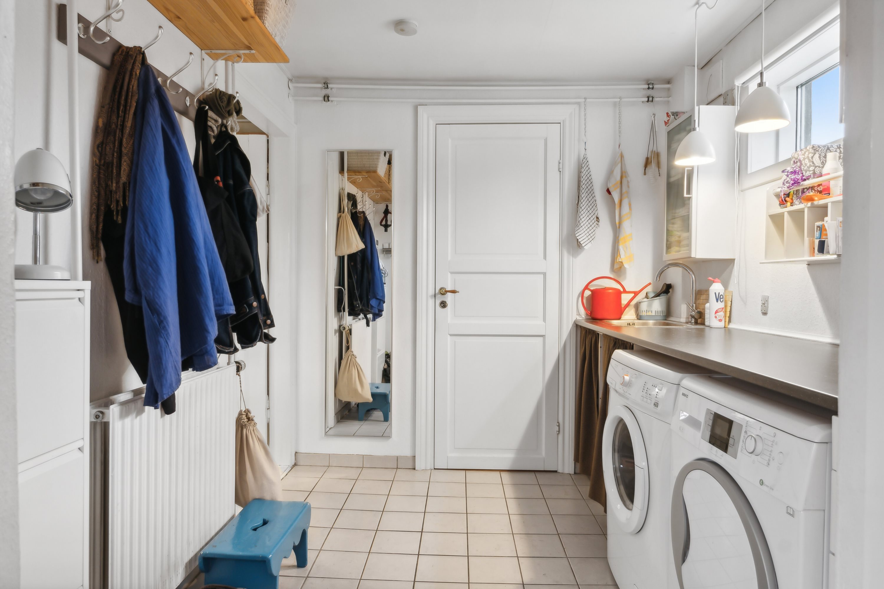 Fremhævet andet billede i fuldskærmstilstand. Billede af Bag Kirken 1D, 4573 Højby