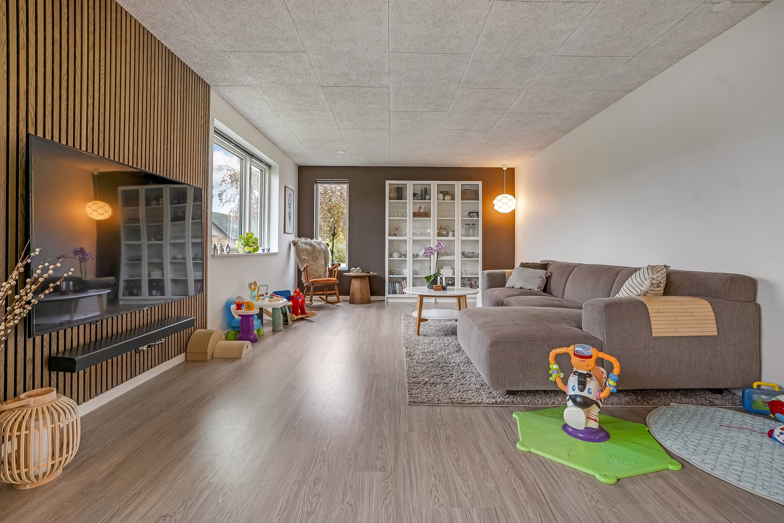 Fremhævet stue billede i fuldskærmstilstand. Billede af Sønderbrogade 17, 7160 Tørring