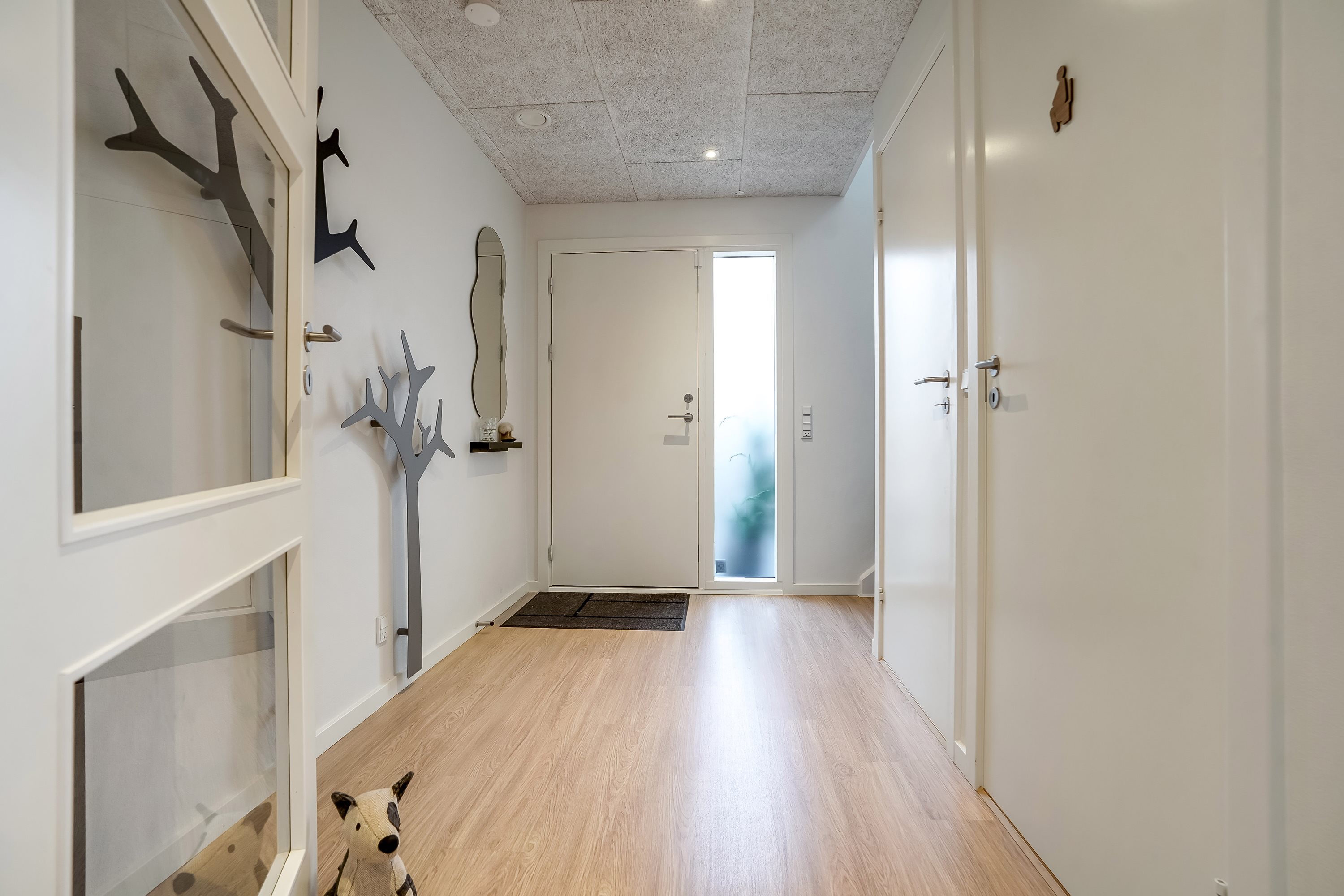 Fremhævet entré billede i fuldskærmstilstand. Billede af Sønderbrogade 17, 7160 Tørring