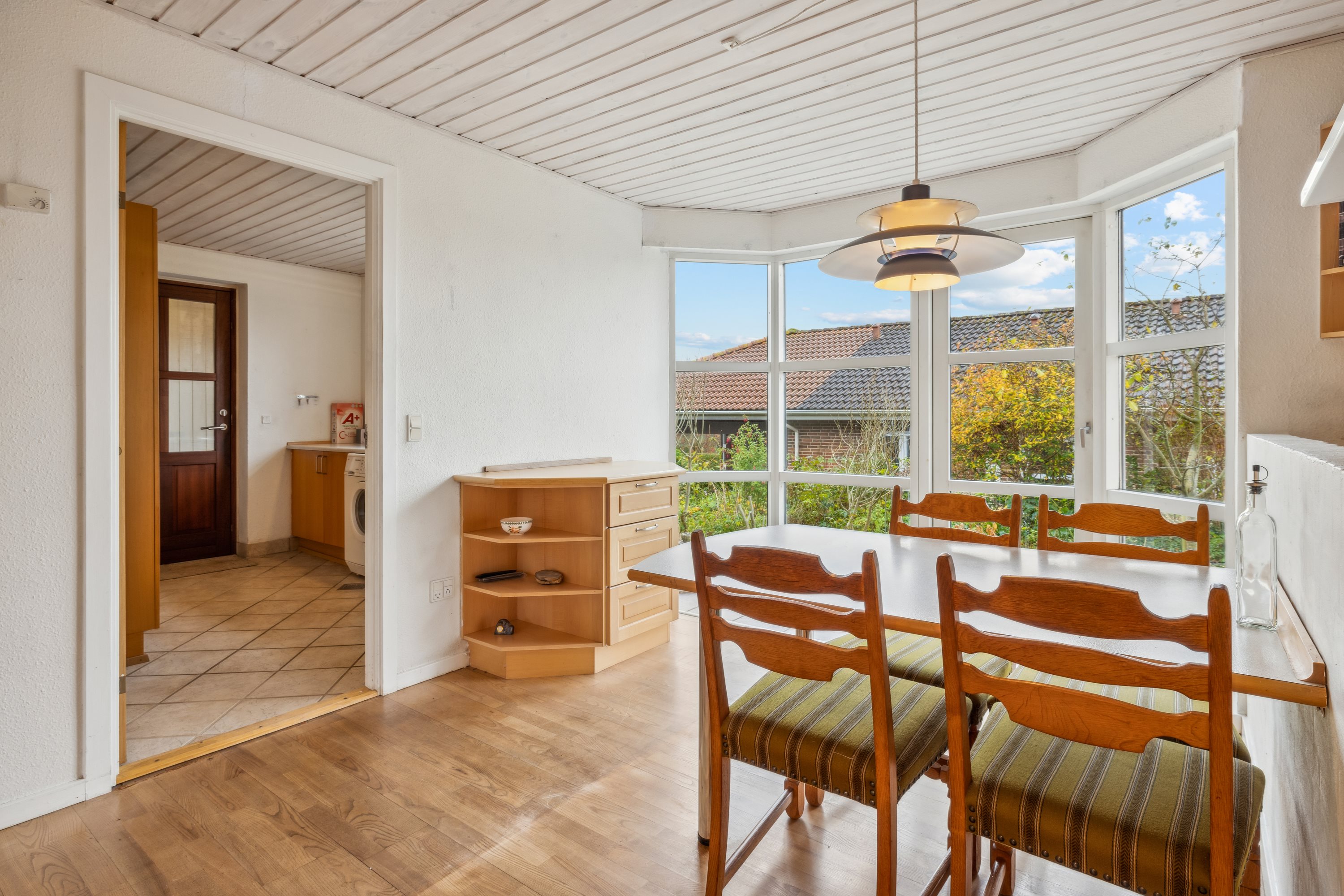 Fremhævet stue billede i fuldskærmstilstand. Billede af Nordentoften 97, 8832 Skals