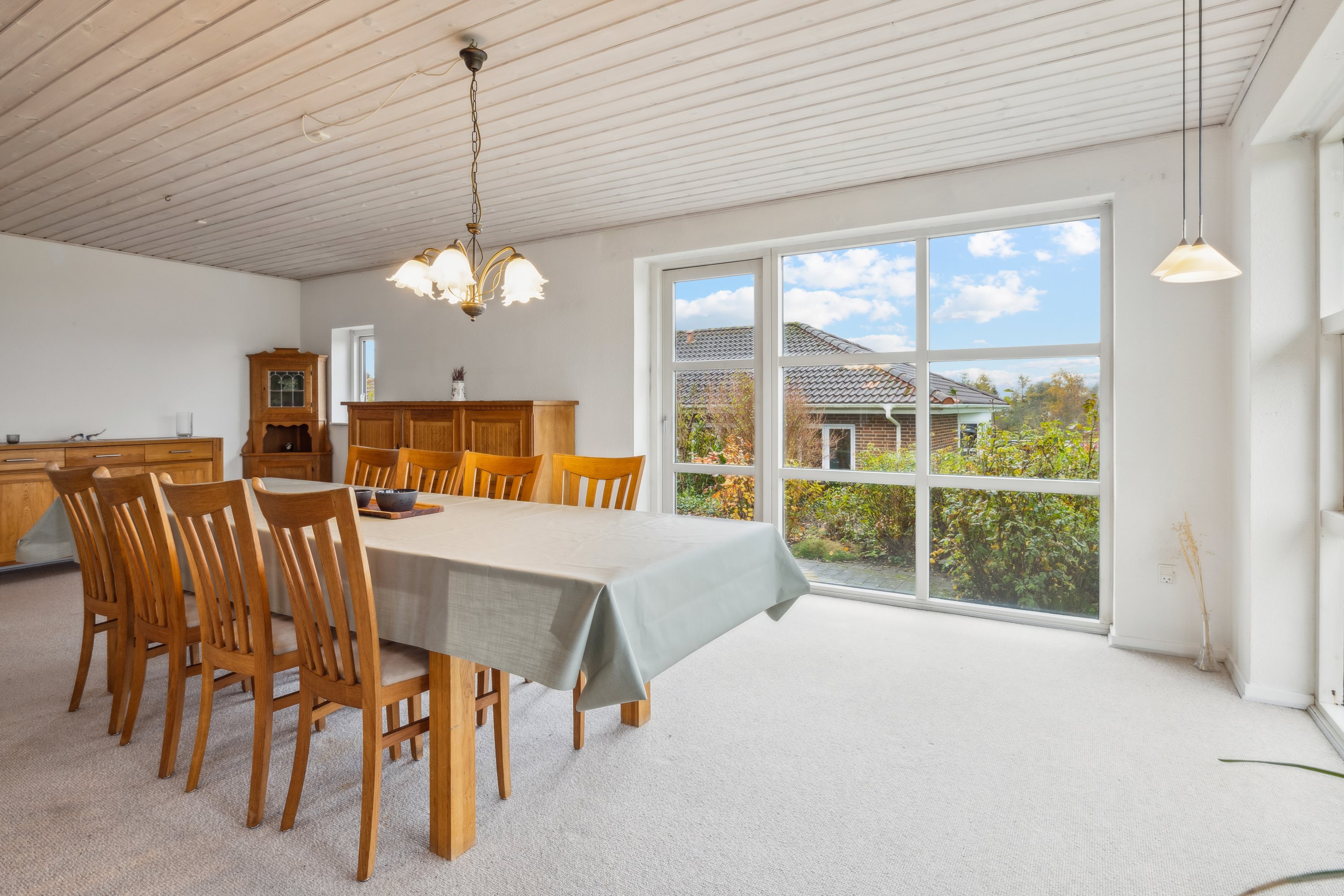 Fremhævet stue billede i fuldskærmstilstand. Billede af Nordentoften 97, 8832 Skals