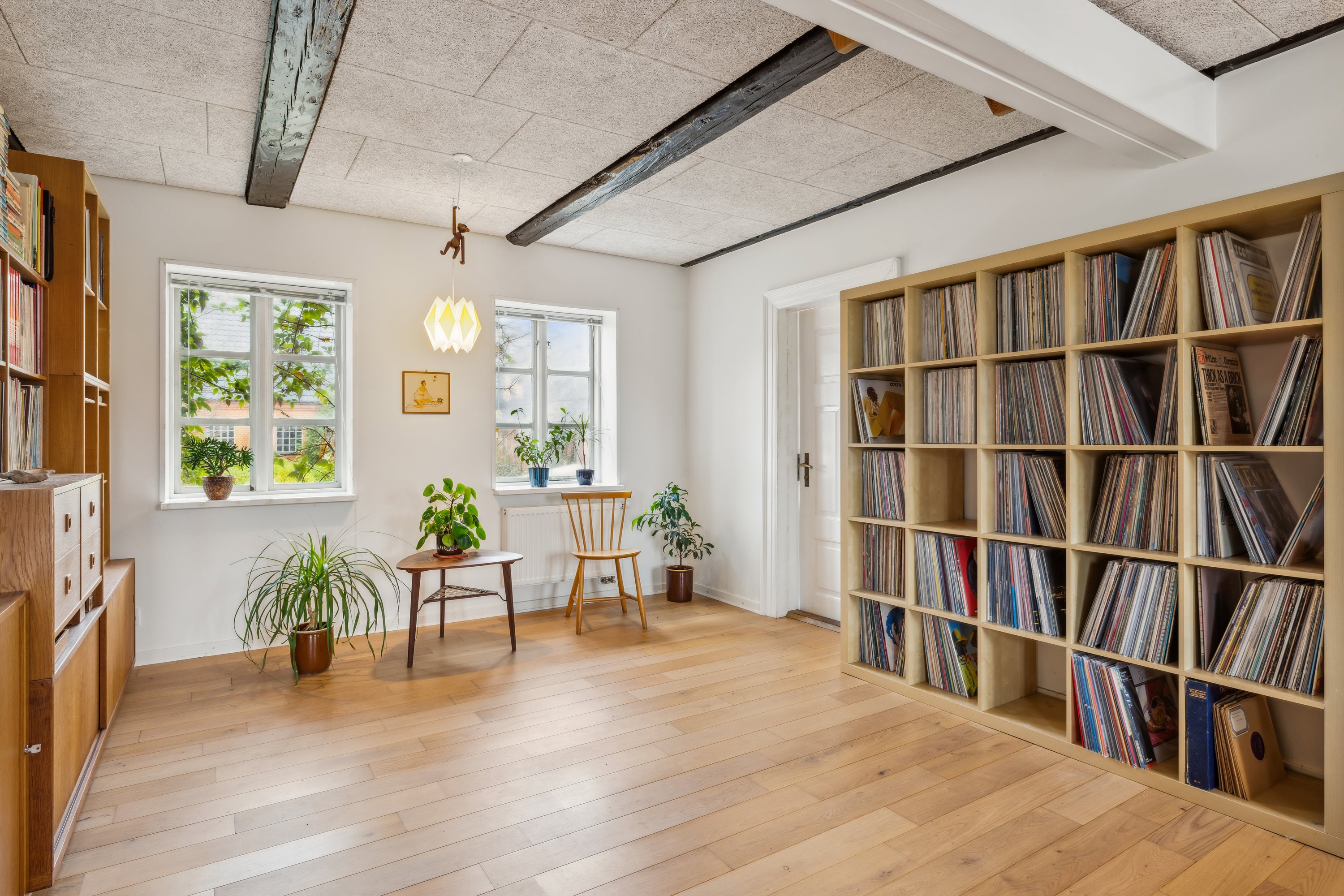 Fremhævet stue billede i fuldskærmstilstand. Billede af Nedergårdsvej 8, Foulum, 8830 Tjele