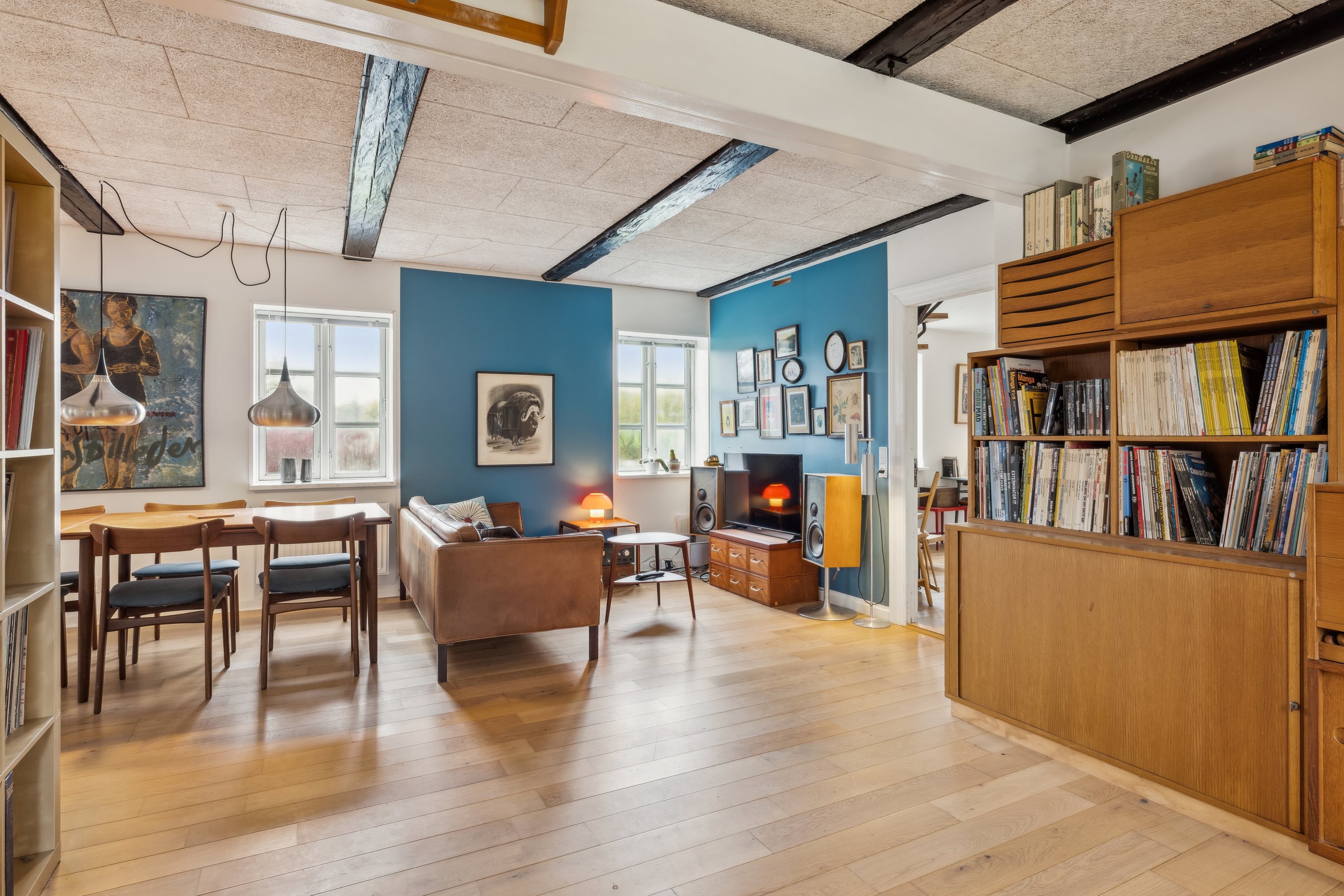 Fremhævet stue billede i fuldskærmstilstand. Billede af Nedergårdsvej 8, Foulum, 8830 Tjele