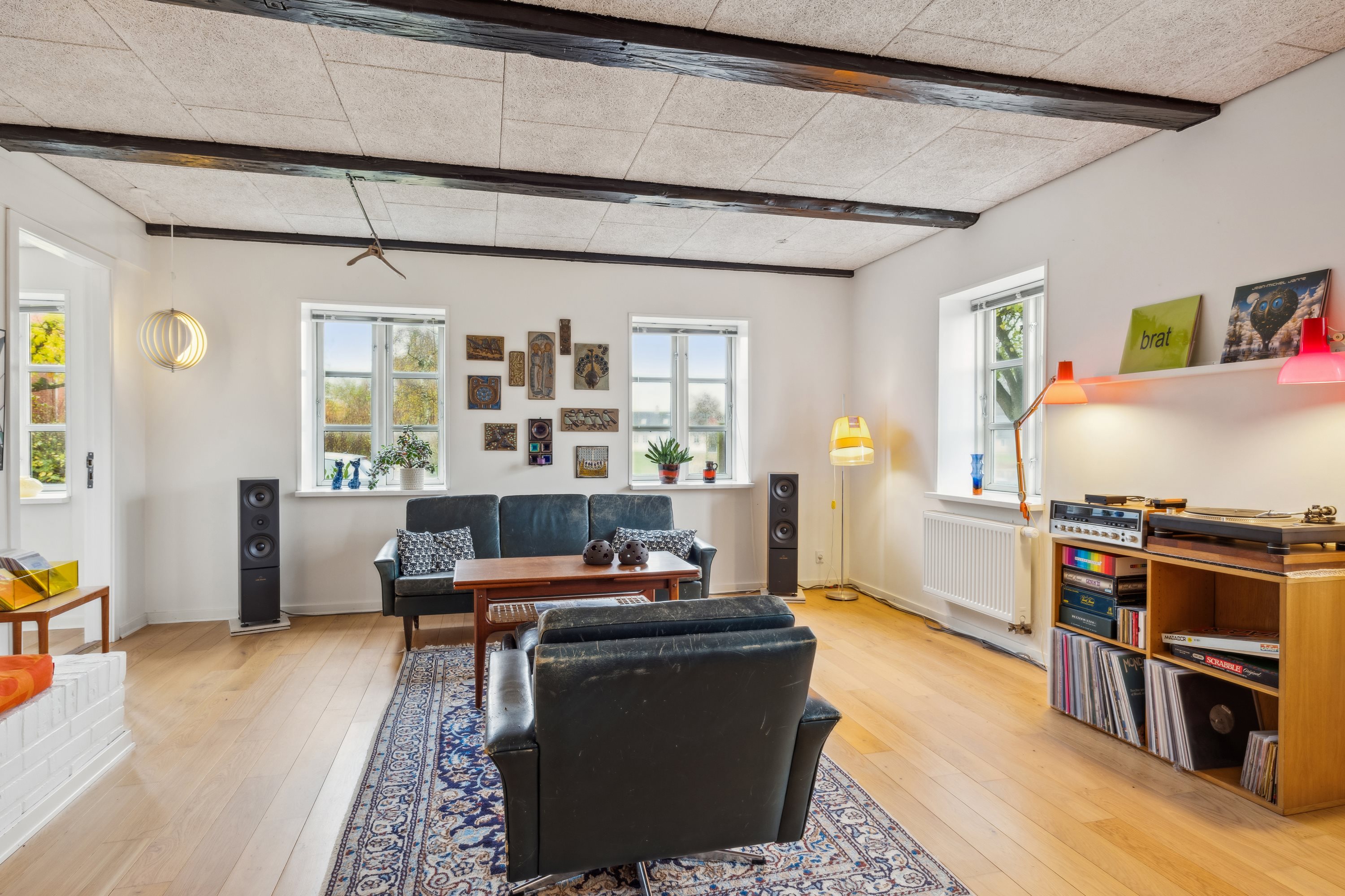 Fremhævet stue billede i fuldskærmstilstand. Billede af Nedergårdsvej 8, Foulum, 8830 Tjele