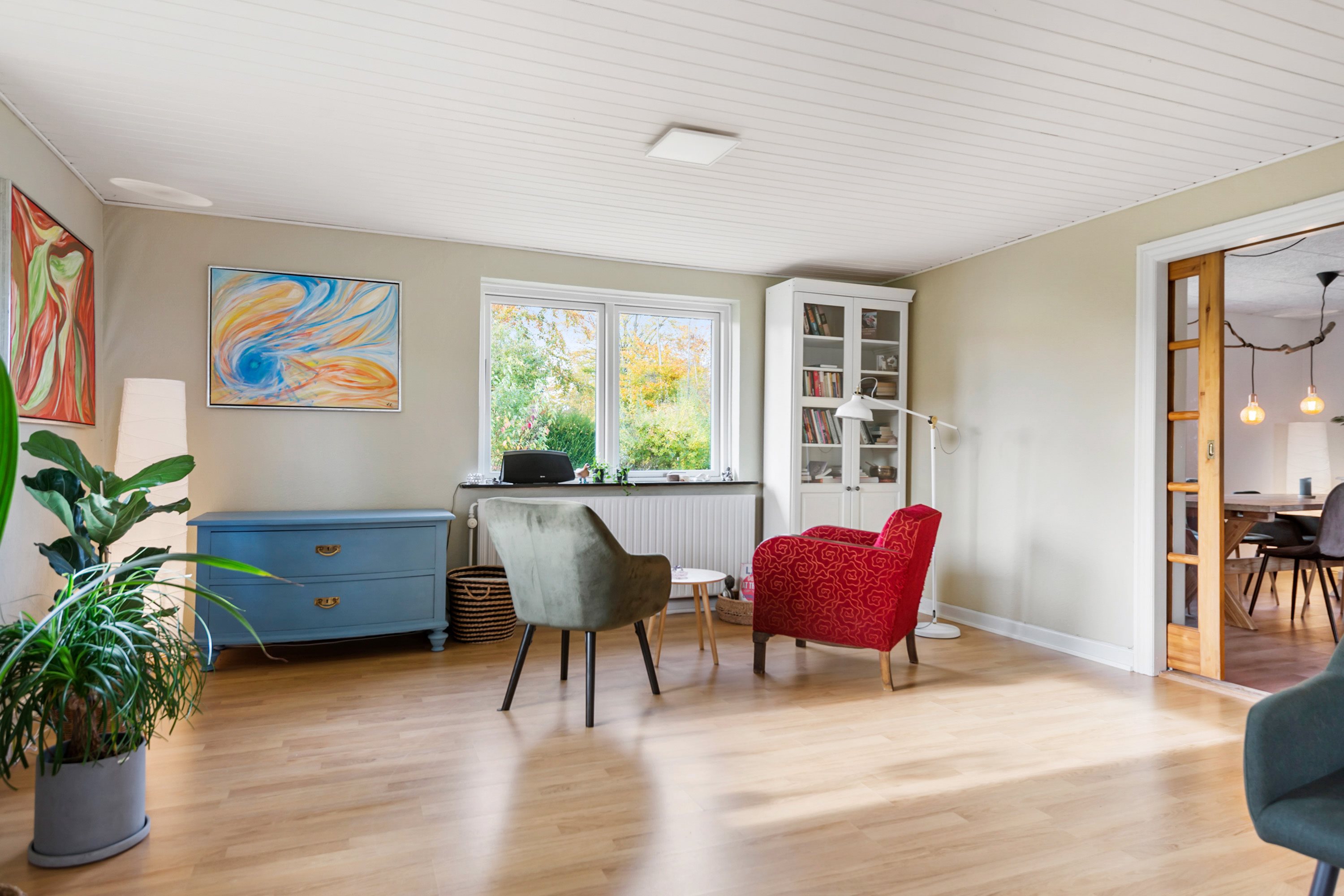 Fremhævet stue billede i fuldskærmstilstand. Billede af Tåningvej 25, 8660 Skanderborg