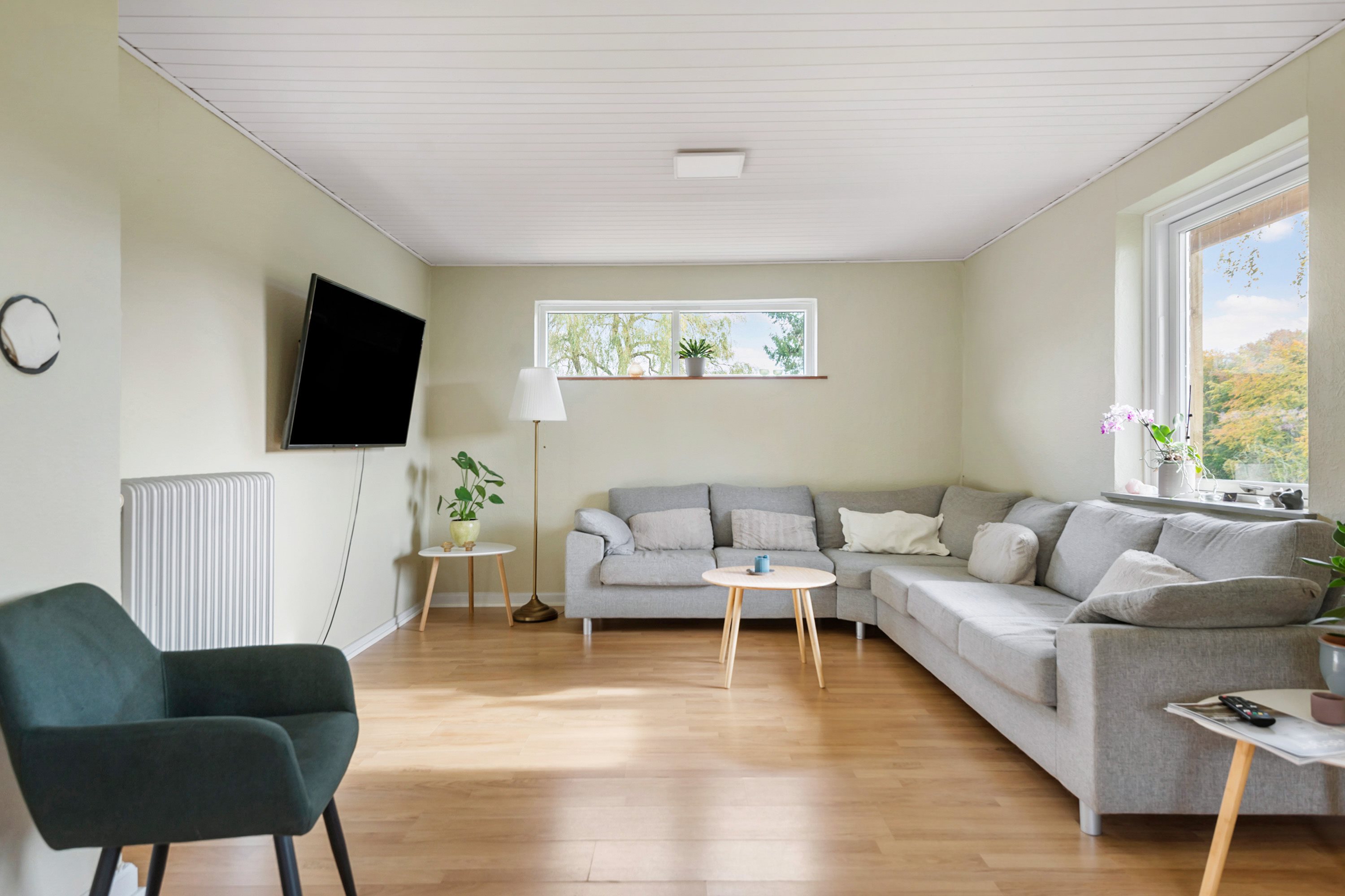 Fremhævet stue billede i fuldskærmstilstand. Billede af Tåningvej 25, 8660 Skanderborg