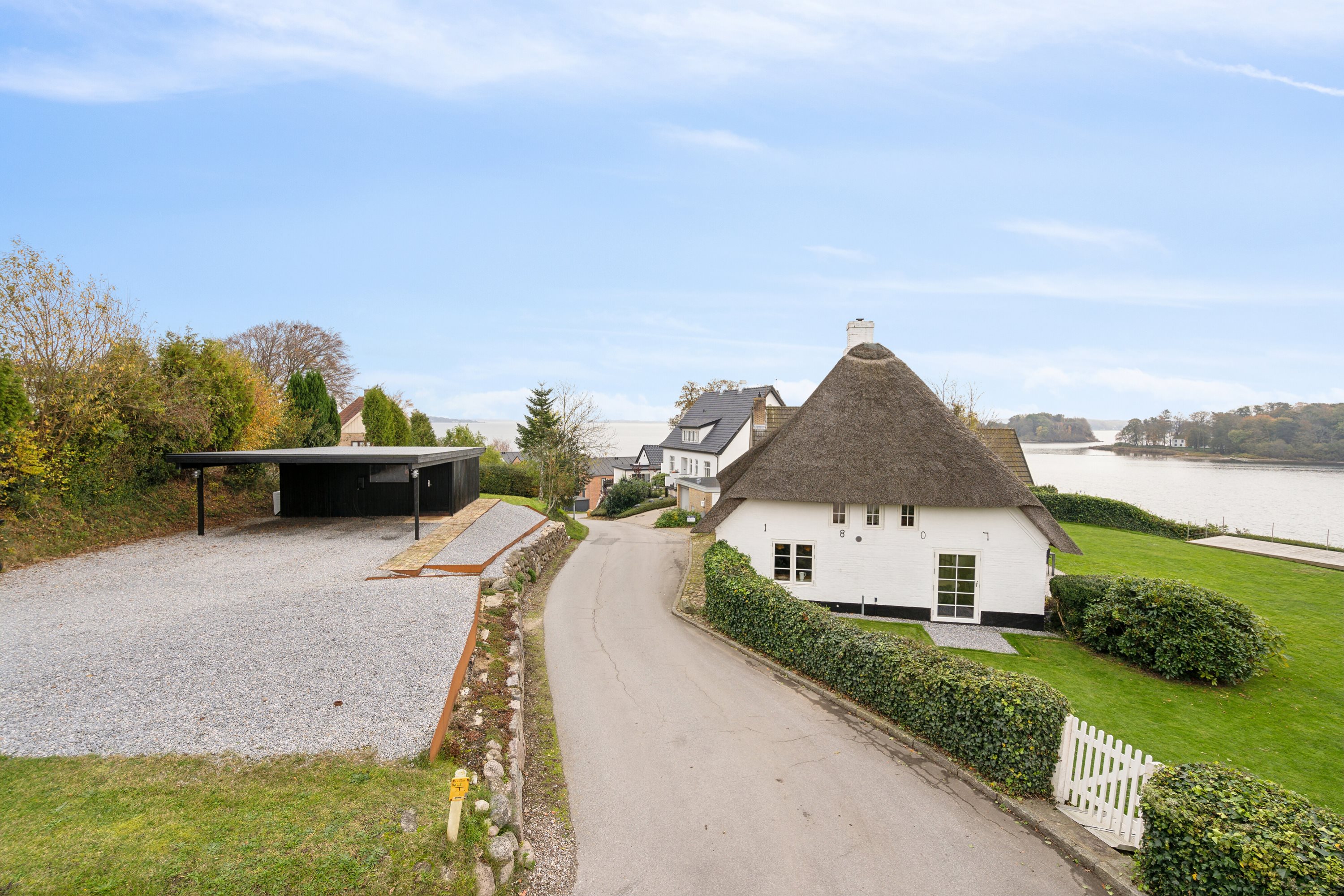 Fremhævet set fra vejen billede i fuldskærmstilstand. Billede af Sønderhavvej 36, Sønderhav, 6340 Kruså