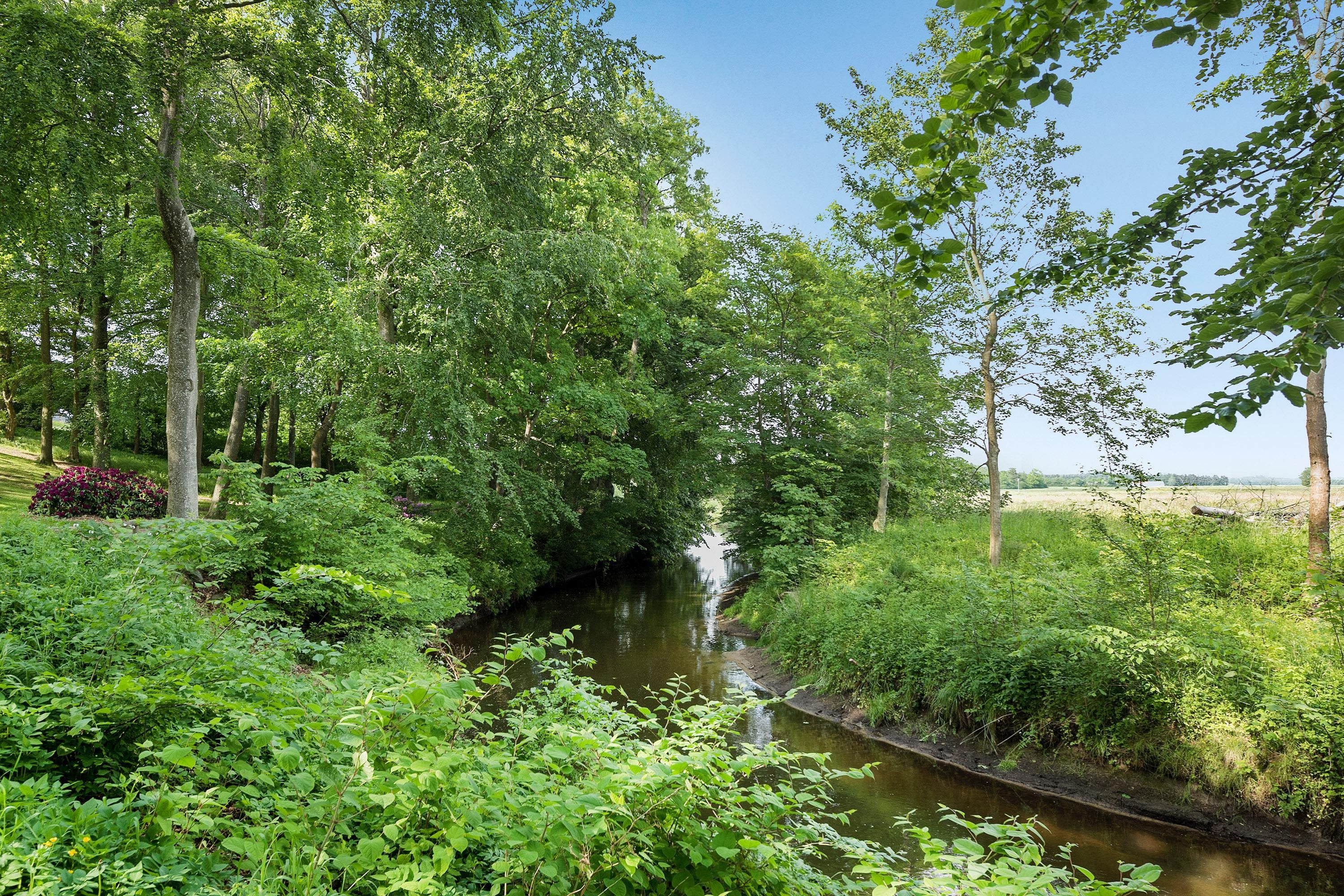 Fremhævet uggerby å billede i fuldskærmstilstand. Billede af Møllevænget 21, 9870 Sindal