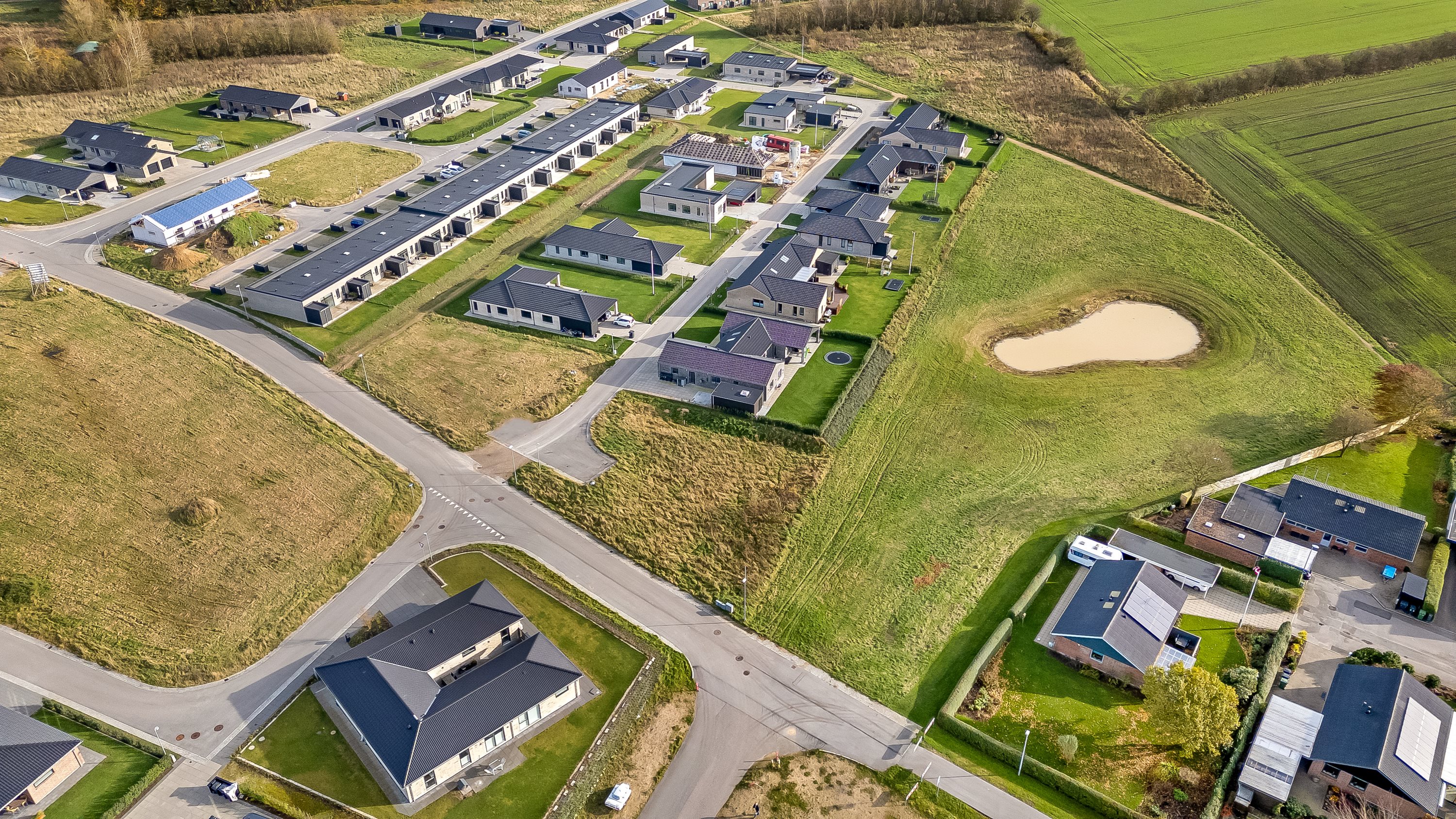 Fremhævet luftfoto billede i fuldskærmstilstand. Billede af Tvillingerne 19, Hornshøj, 7500 Holstebro