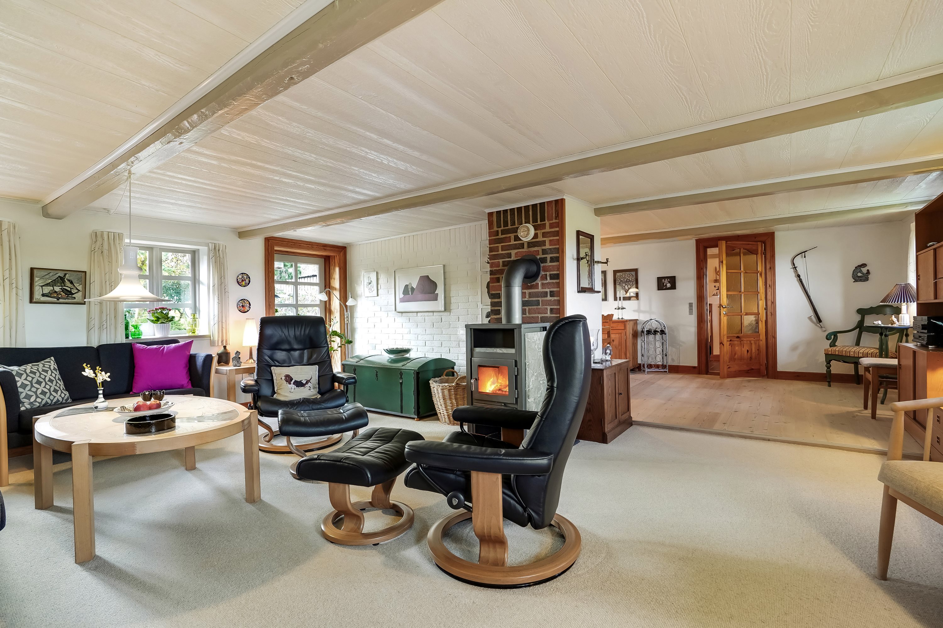 Fremhævet stue billede i fuldskærmstilstand. Billede af Præstevej 10, Langskov, 7160 Tørring