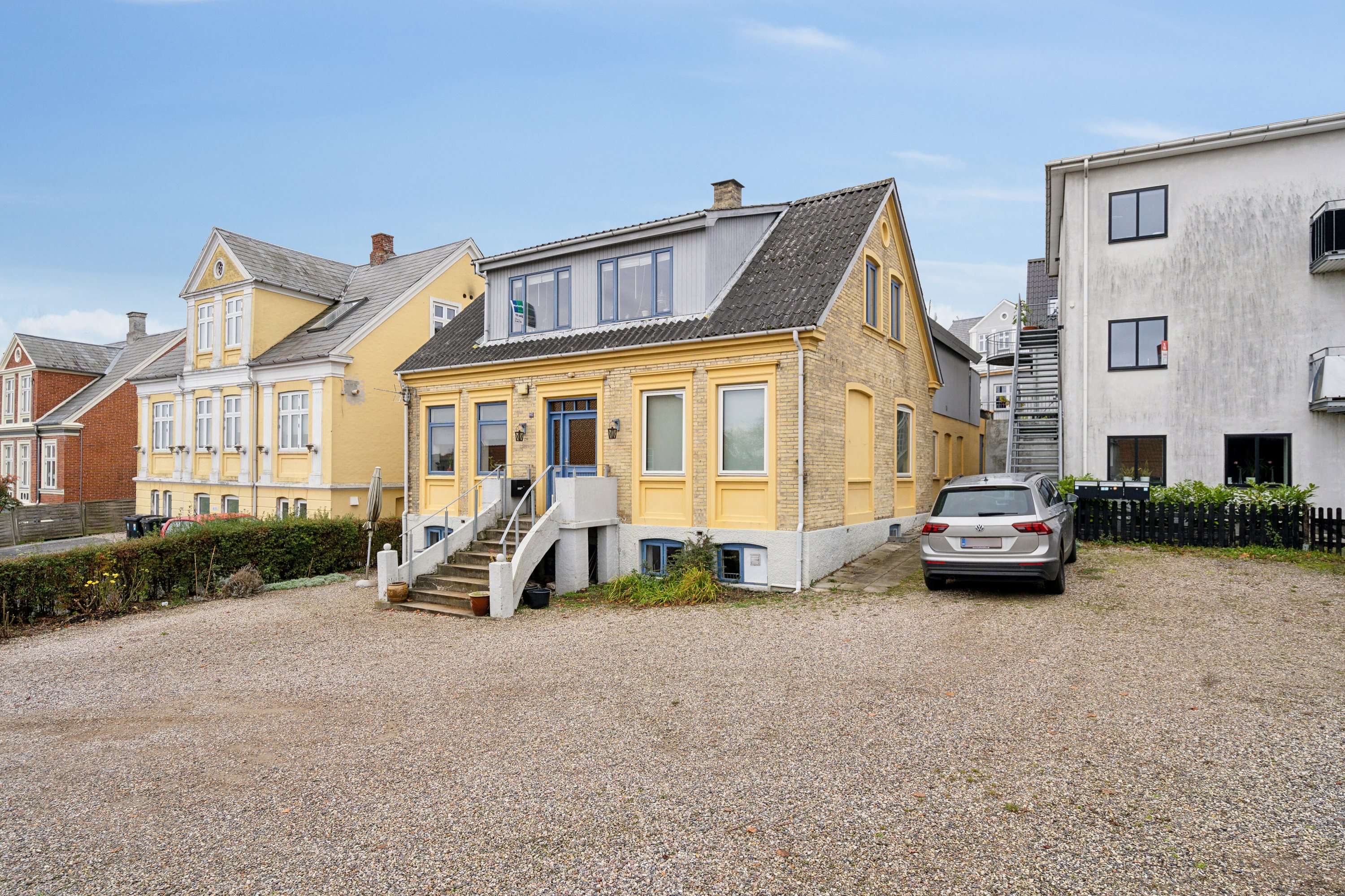 Fremhævet udendørs billede i fuldskærmstilstand. Billede af Kongebakken 11A, st.. th., 5700 Svendborg