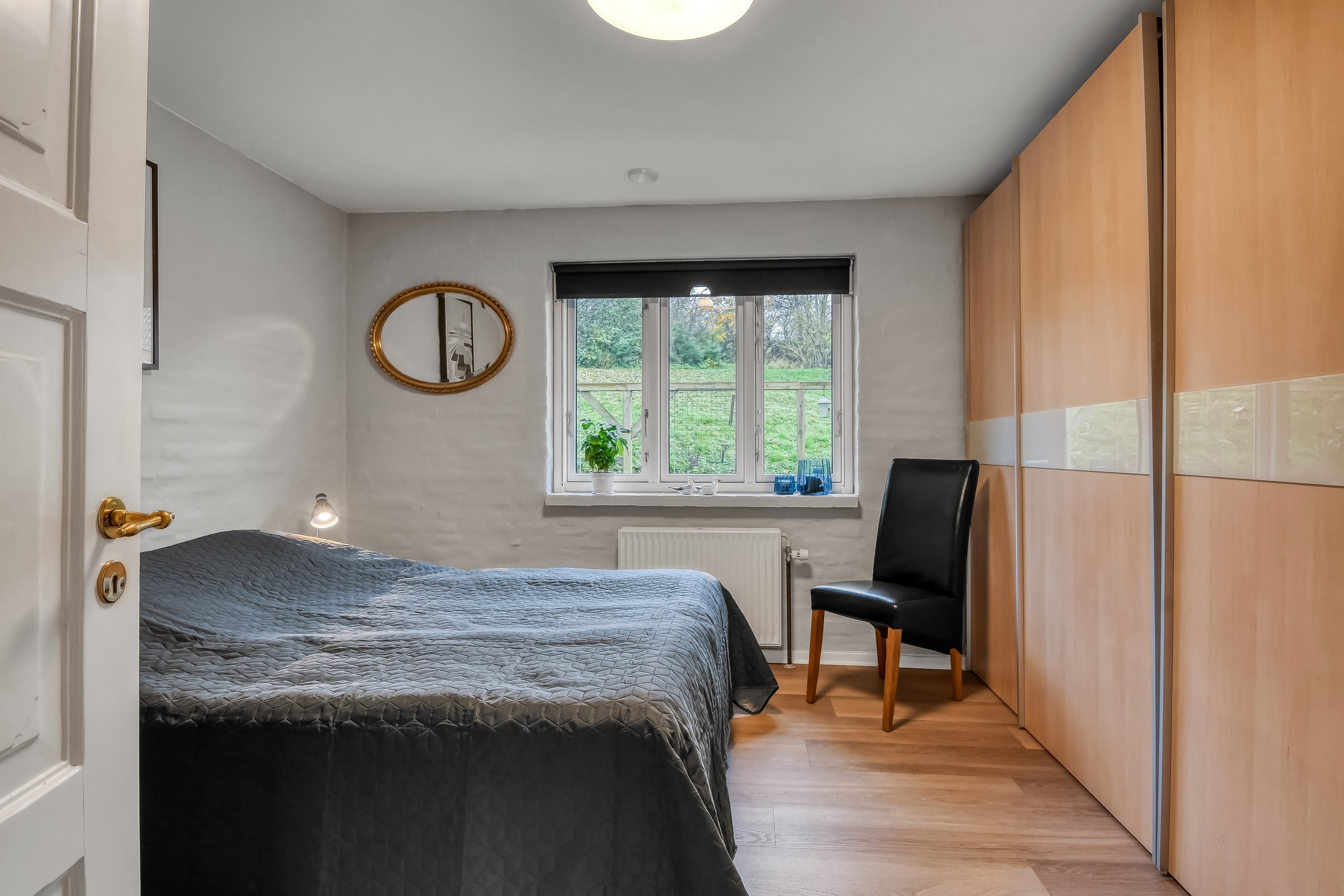 Fremhævet værelse billede i fuldskærmstilstand. Billede af Lindeborgvej 18, 7560 Hjerm