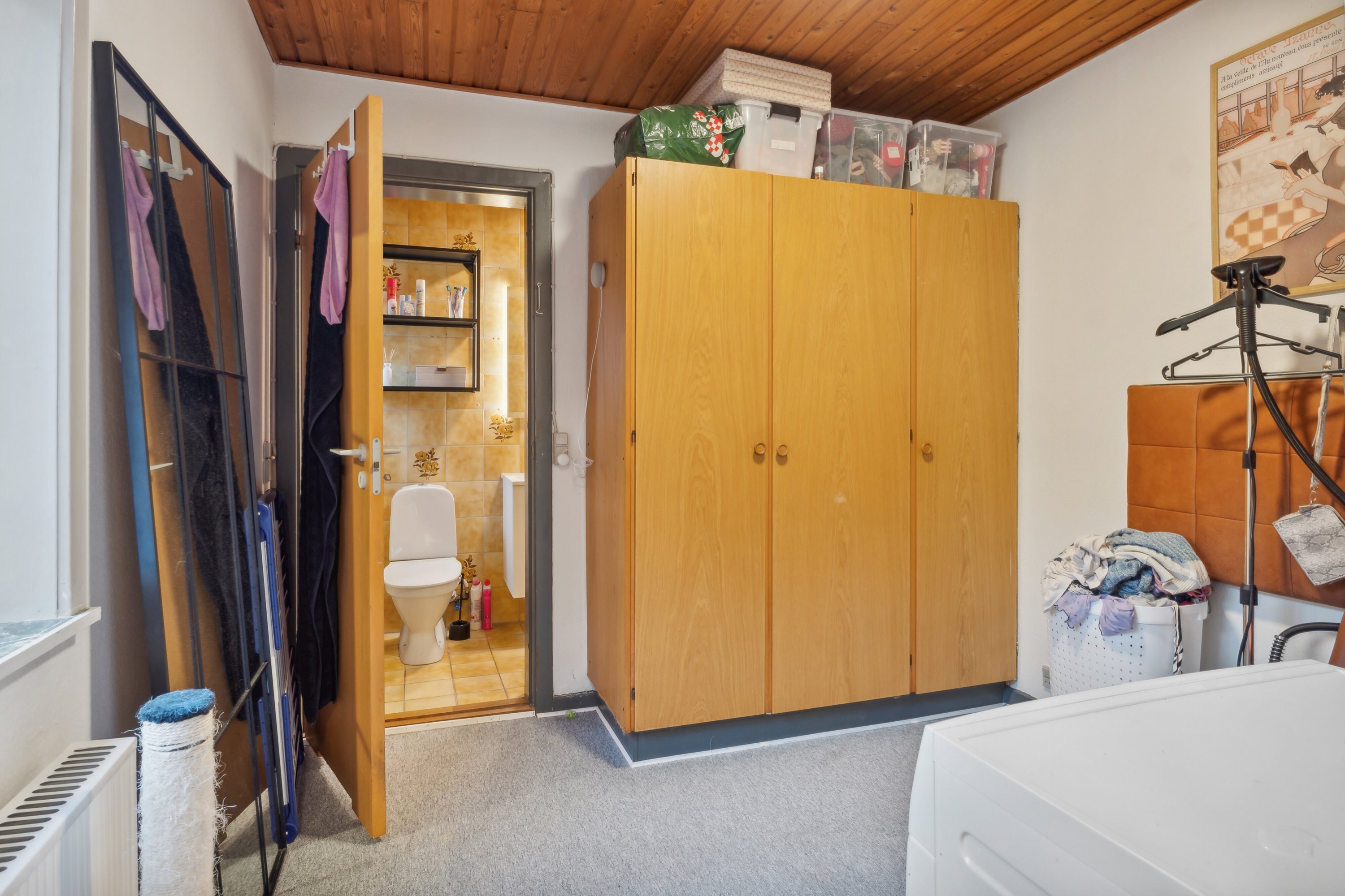 Fremhævet soveværelse billede i fuldskærmstilstand. Billede af Kongebakken 11A, st.. th., 5700 Svendborg