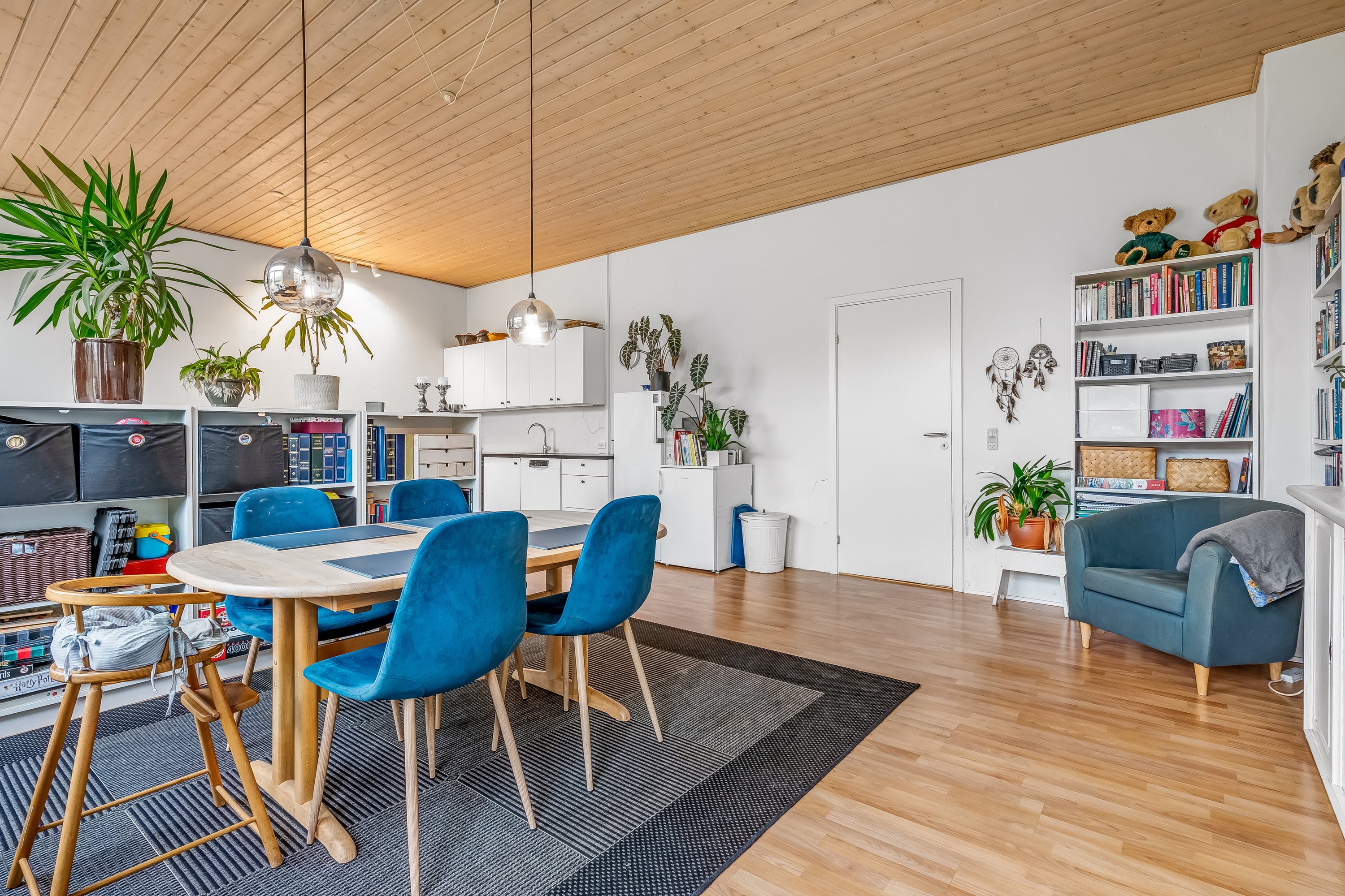 Fremhævet stue billede i fuldskærmstilstand. Billede af Algade 43, Ramme, 7620 Lemvig