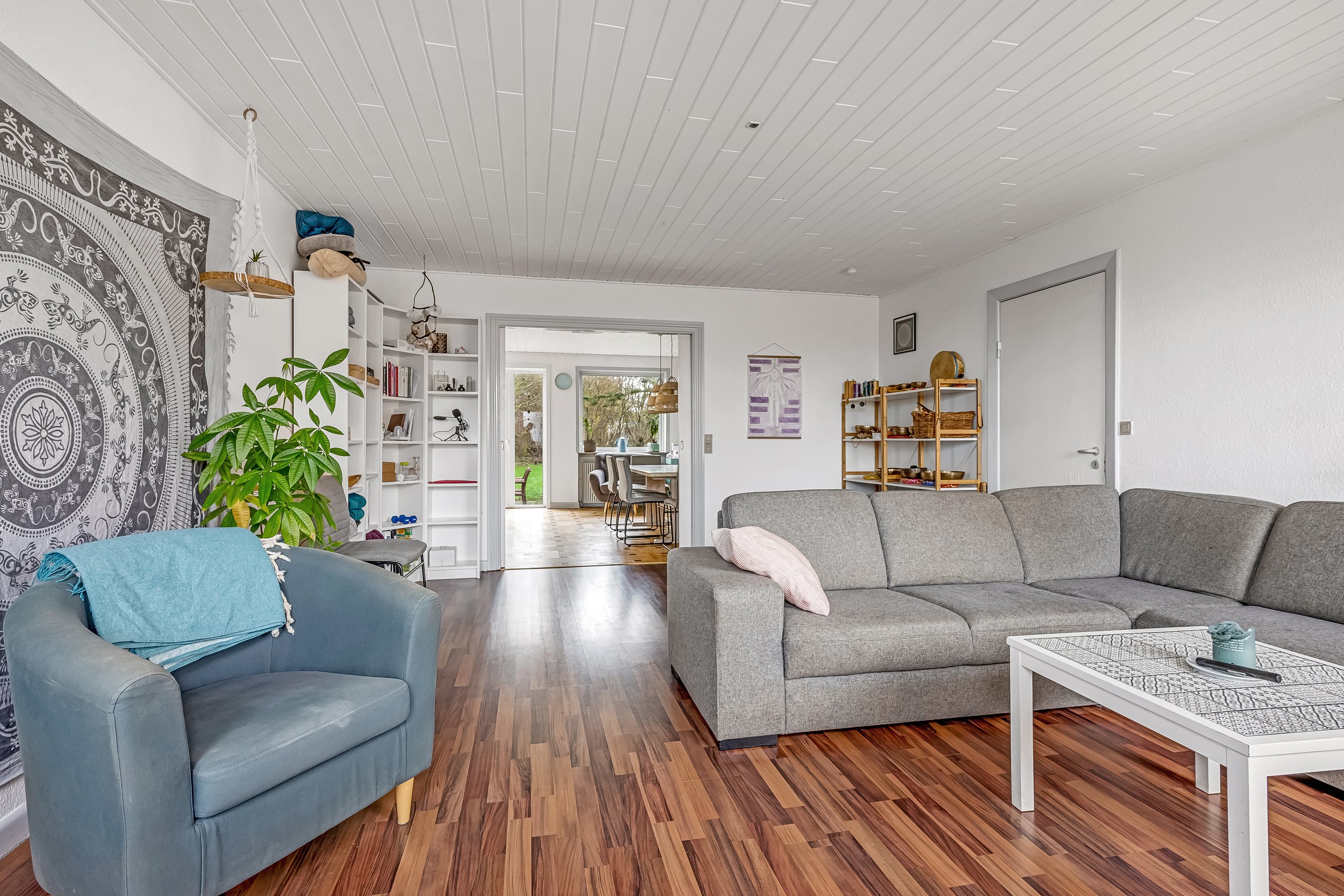 Fremhævet stue billede i fuldskærmstilstand. Billede af Algade 43, Ramme, 7620 Lemvig