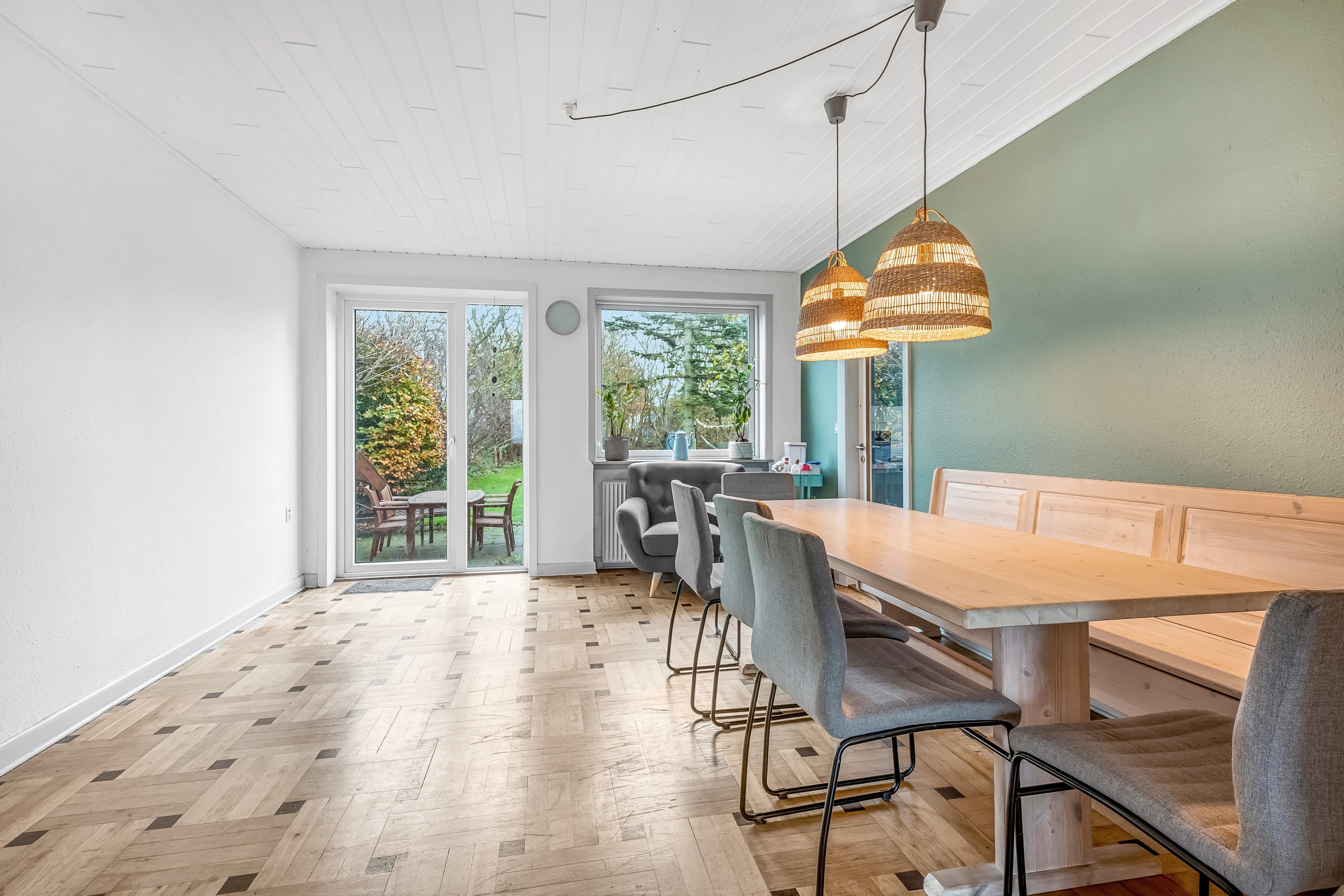 Fremhævet spisestue billede i fuldskærmstilstand. Billede af Algade 43, Ramme, 7620 Lemvig