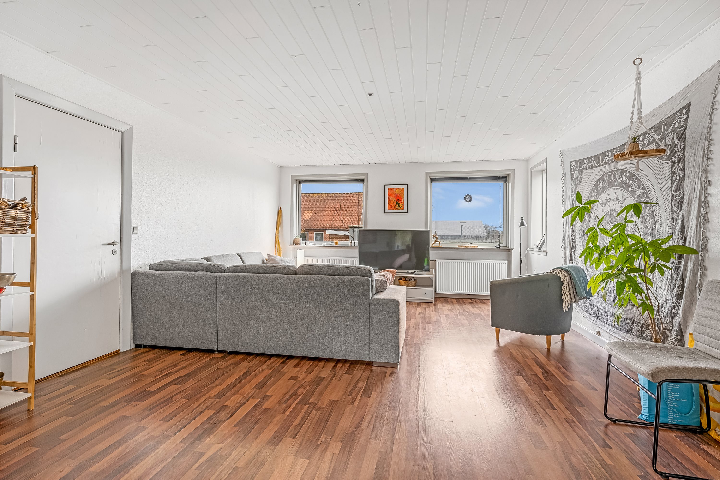 Fremhævet stue billede i fuldskærmstilstand. Billede af Algade 43, Ramme, 7620 Lemvig