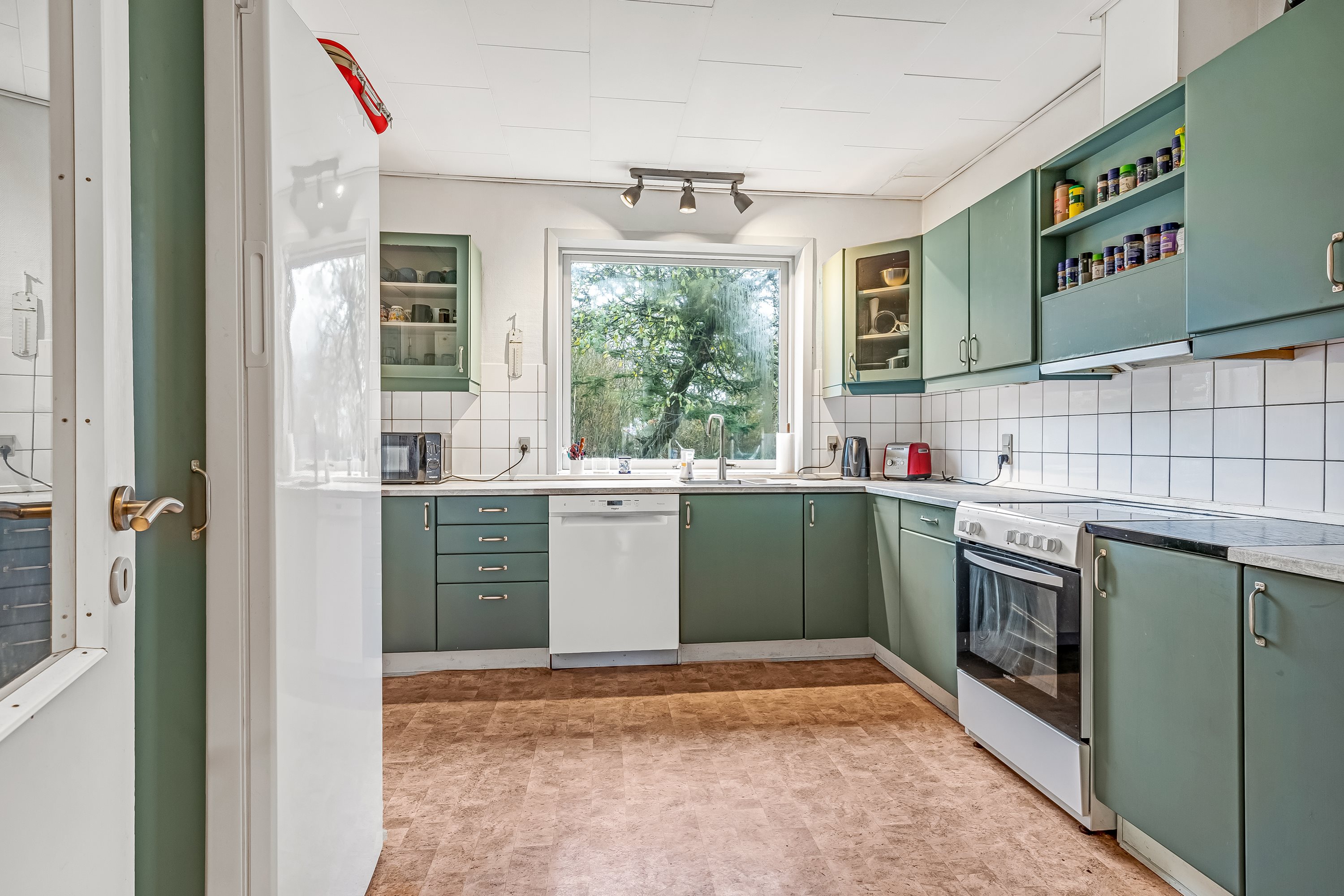 Fremhævet køkken billede i fuldskærmstilstand. Billede af Algade 43, Ramme, 7620 Lemvig