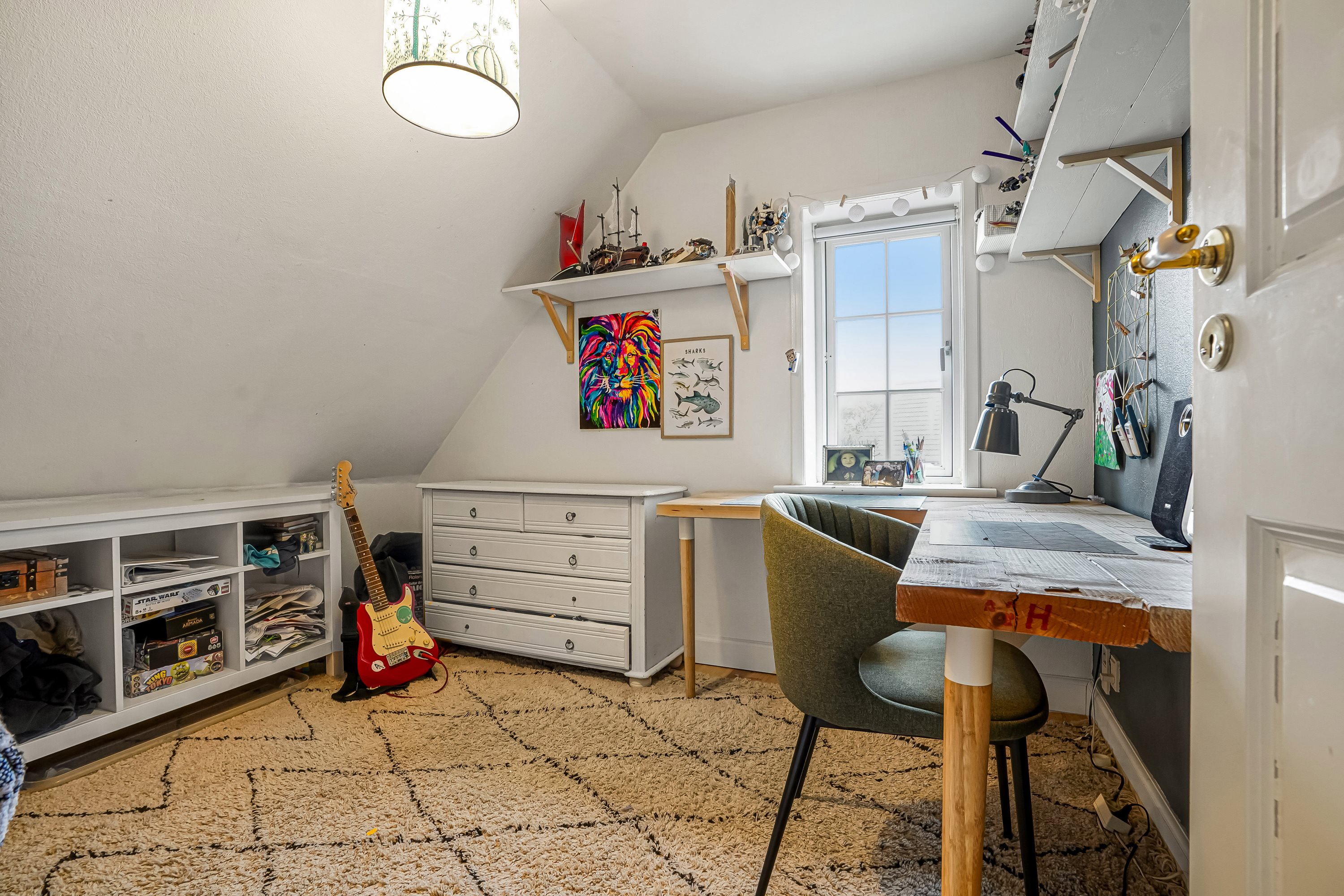 Fremhævet værelse billede i fuldskærmstilstand. Billede af Ådalvej 33, Ådal, 7300 Jelling