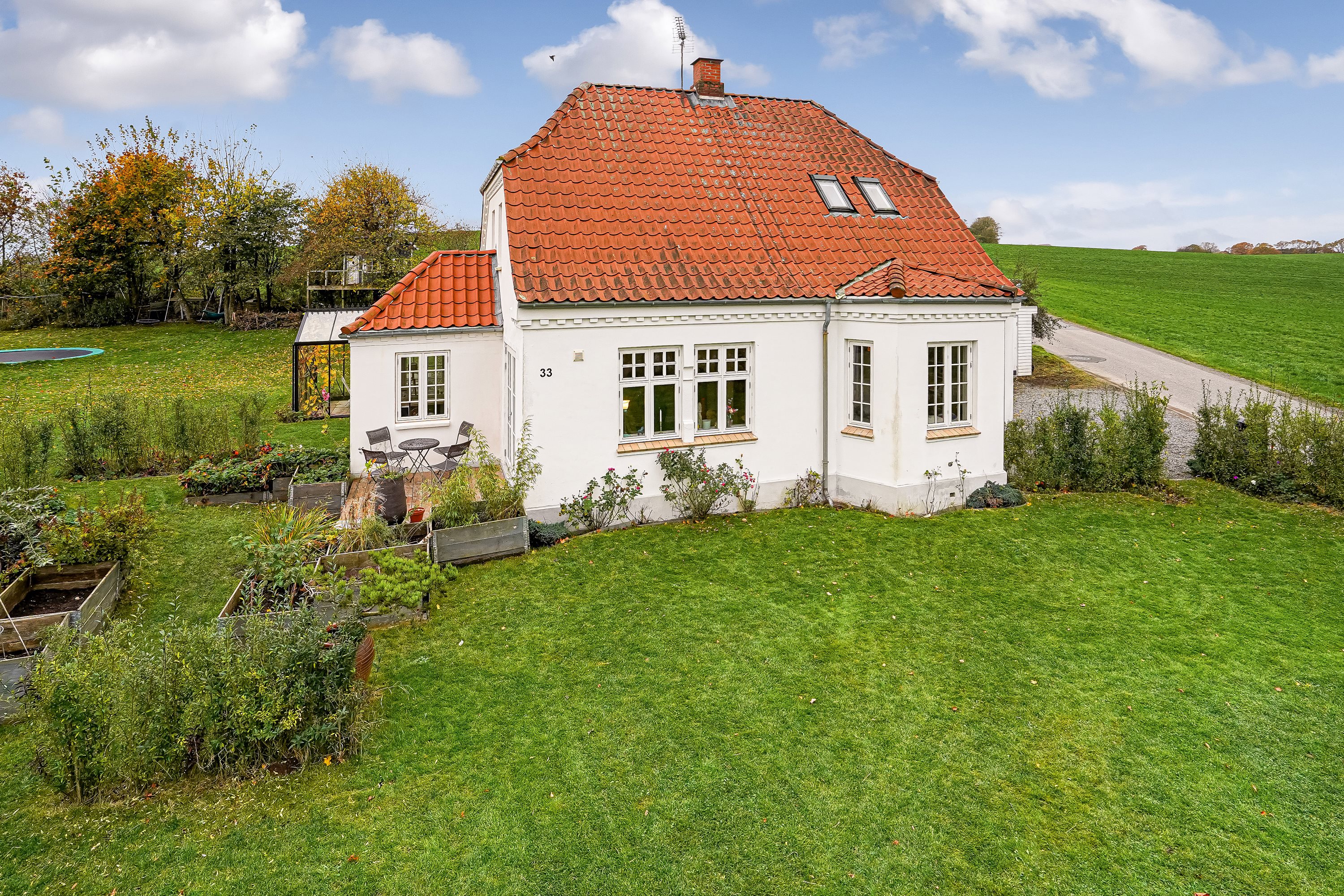 Fremhævet ejendommen billede i fuldskærmstilstand. Billede af Ådalvej 33, Ådal, 7300 Jelling