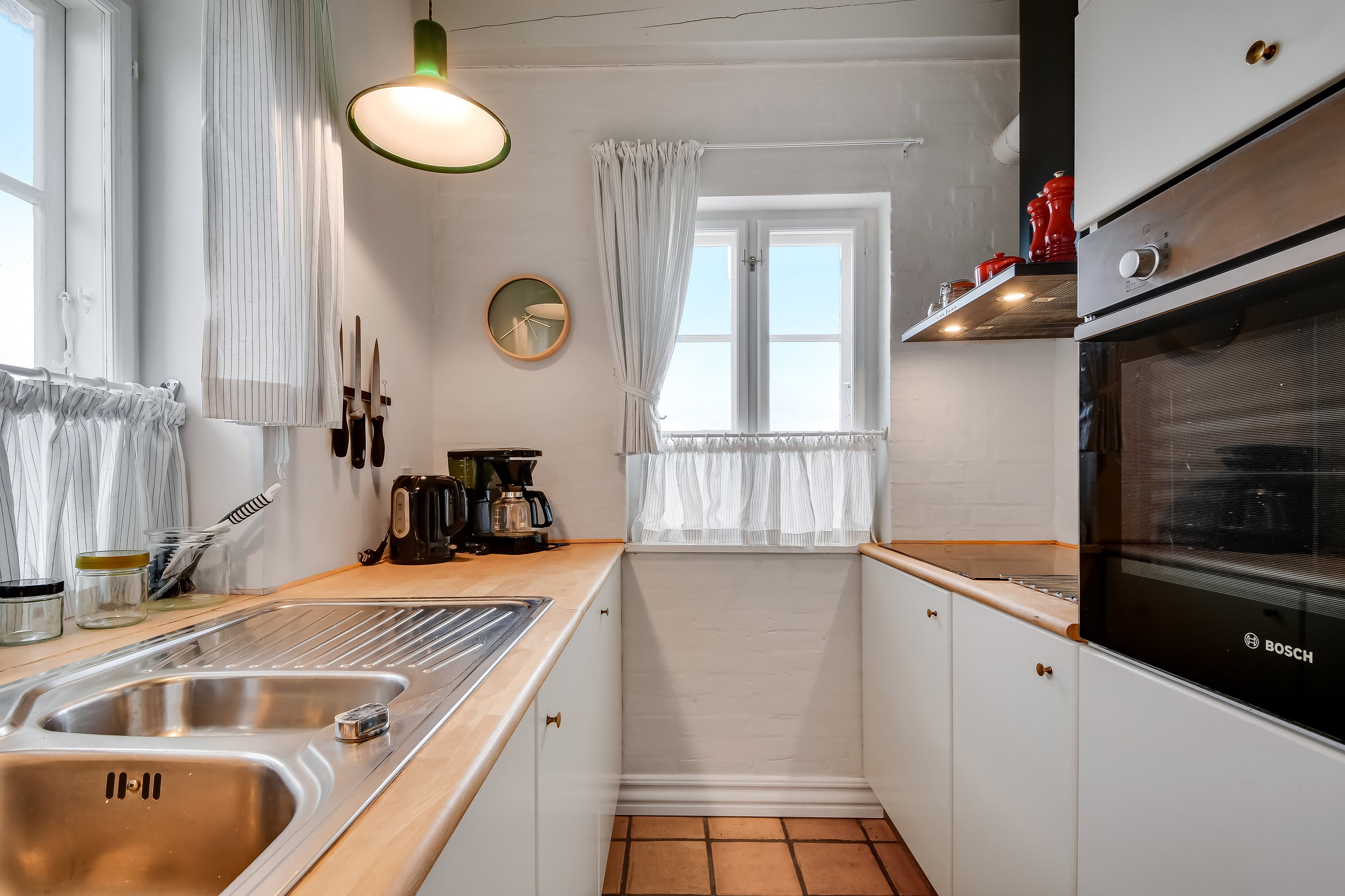 Fremhævet køkken billede i fuldskærmstilstand. Billede af Torsmindevej 127, Bøvling, 6990 Ulfborg