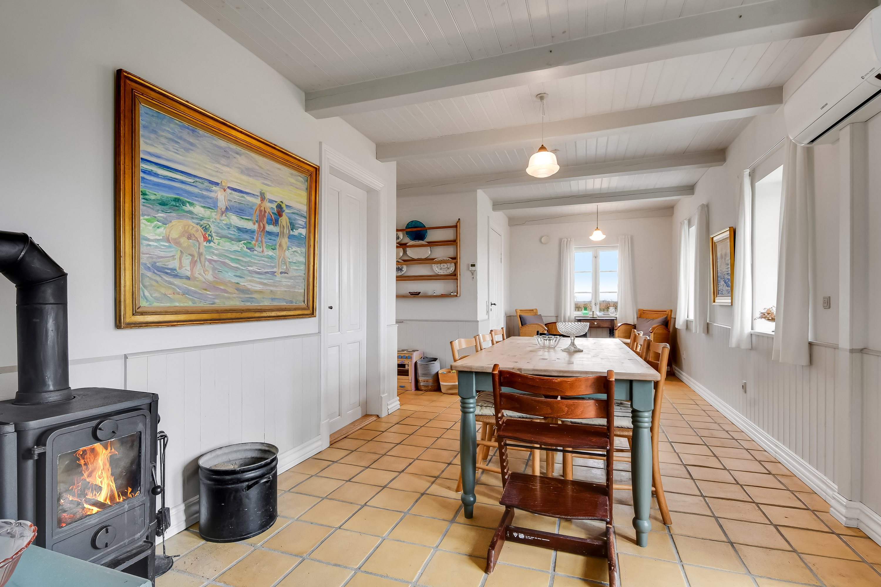 Fremhævet stue billede i fuldskærmstilstand. Billede af Torsmindevej 127, Bøvling, 6990 Ulfborg