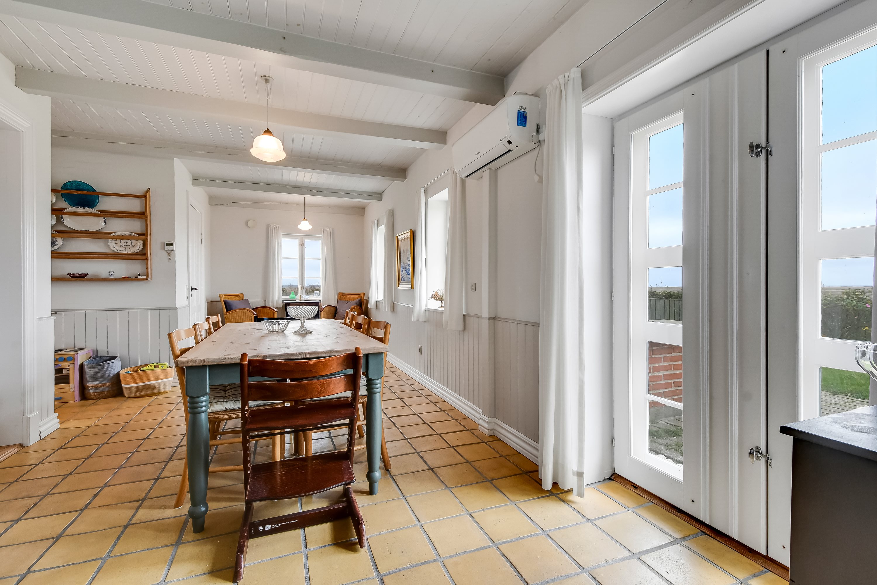 Fremhævet stue billede i fuldskærmstilstand. Billede af Torsmindevej 127, Bøvling, 6990 Ulfborg