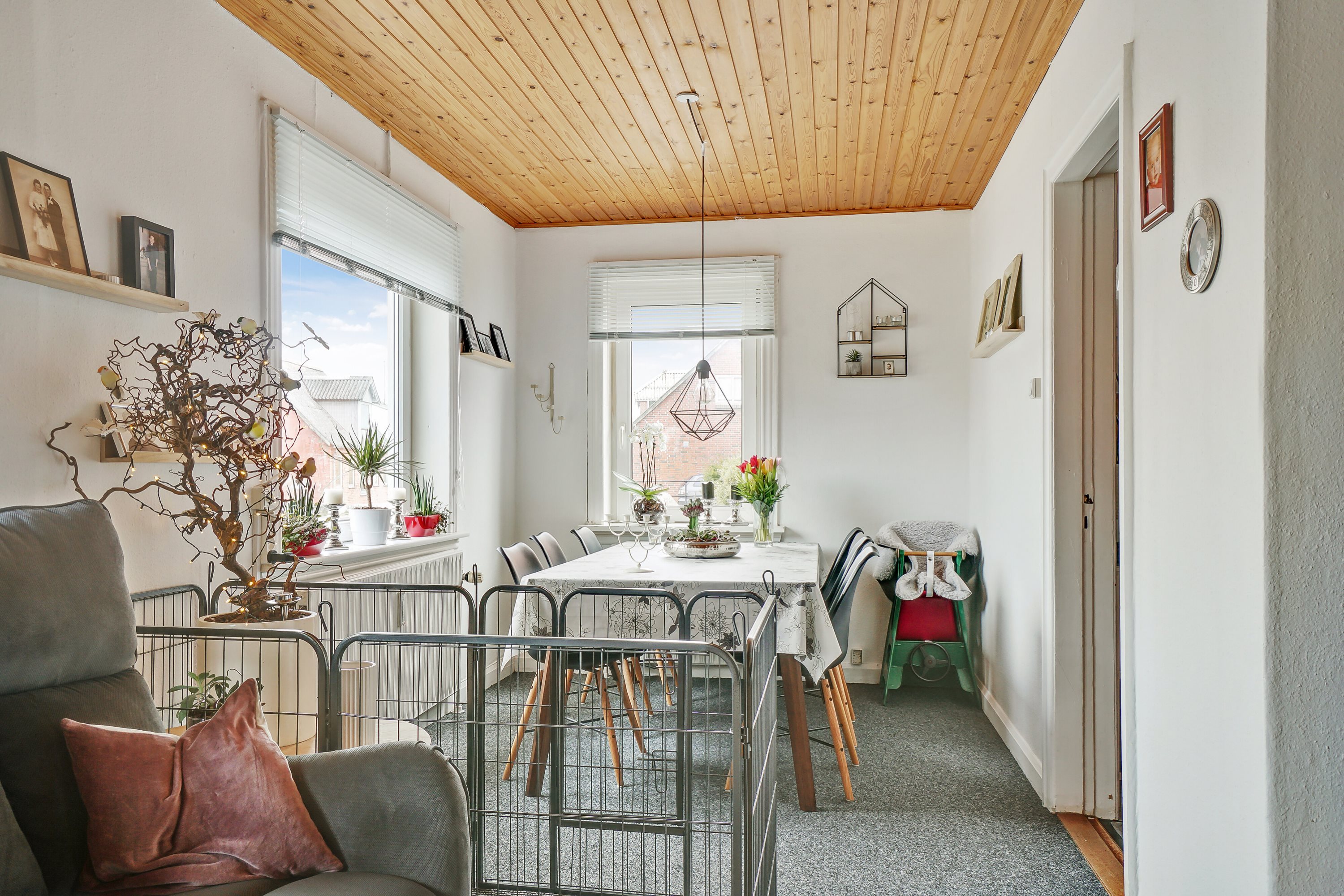 Fremhævet stue billede i fuldskærmstilstand. Billede af Vorupørvej 207, Hundborg, 7700 Thisted