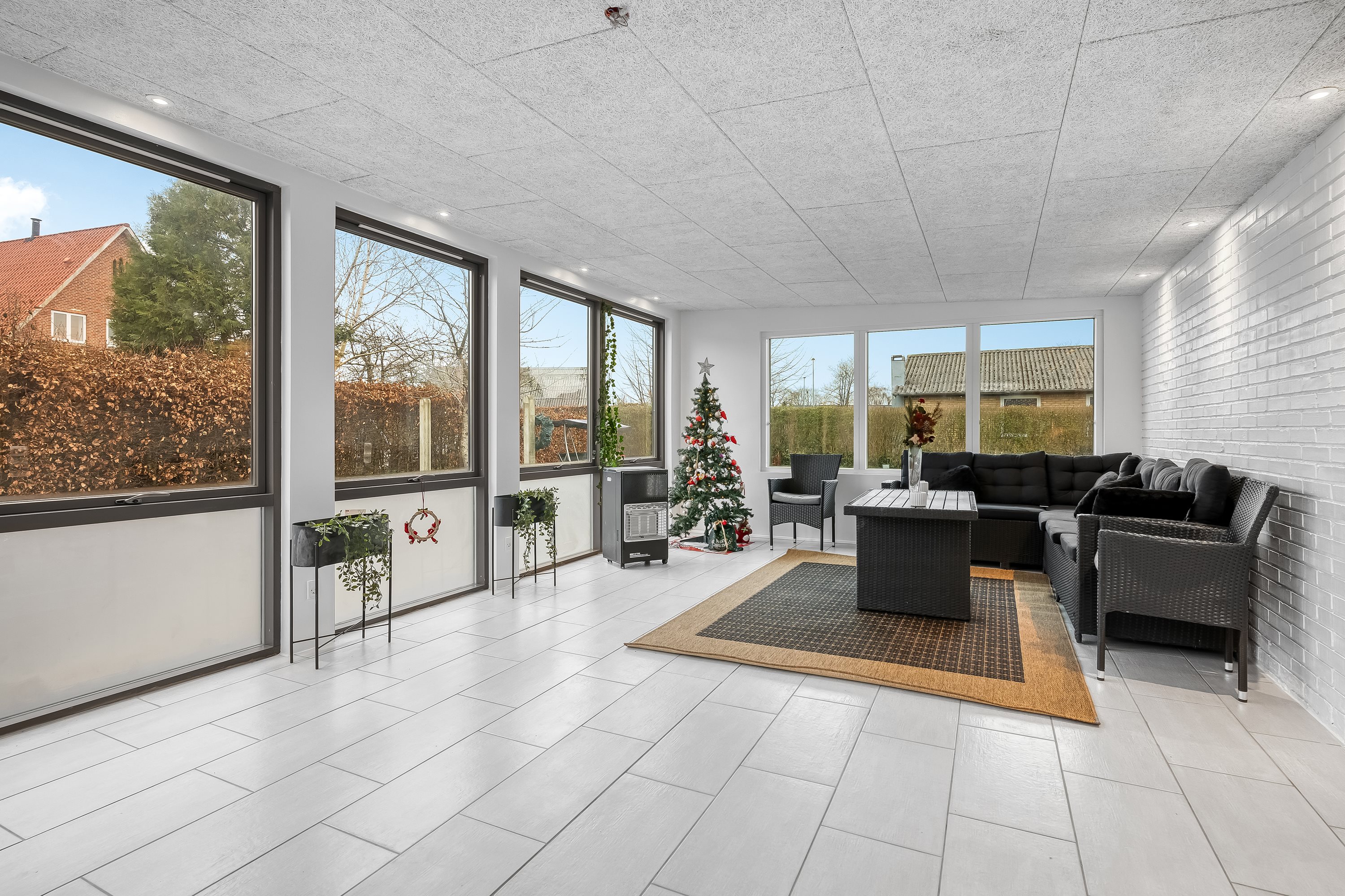 Fremhævet udestue billede i fuldskærmstilstand. Billede af Døesvej 8, 7500 Holstebro