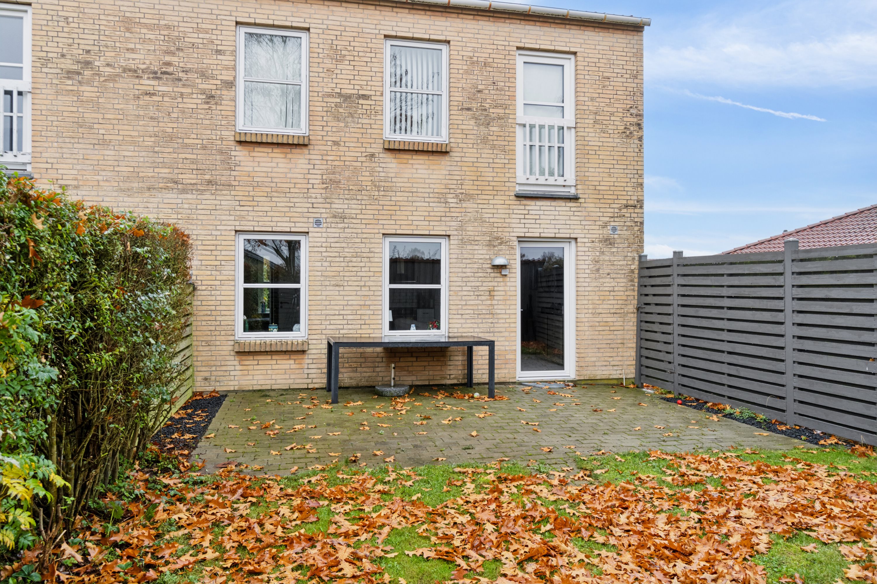 Fremhævet udendørs billede i fuldskærmstilstand. Billede af Pilagervej 64, 4200 Slagelse