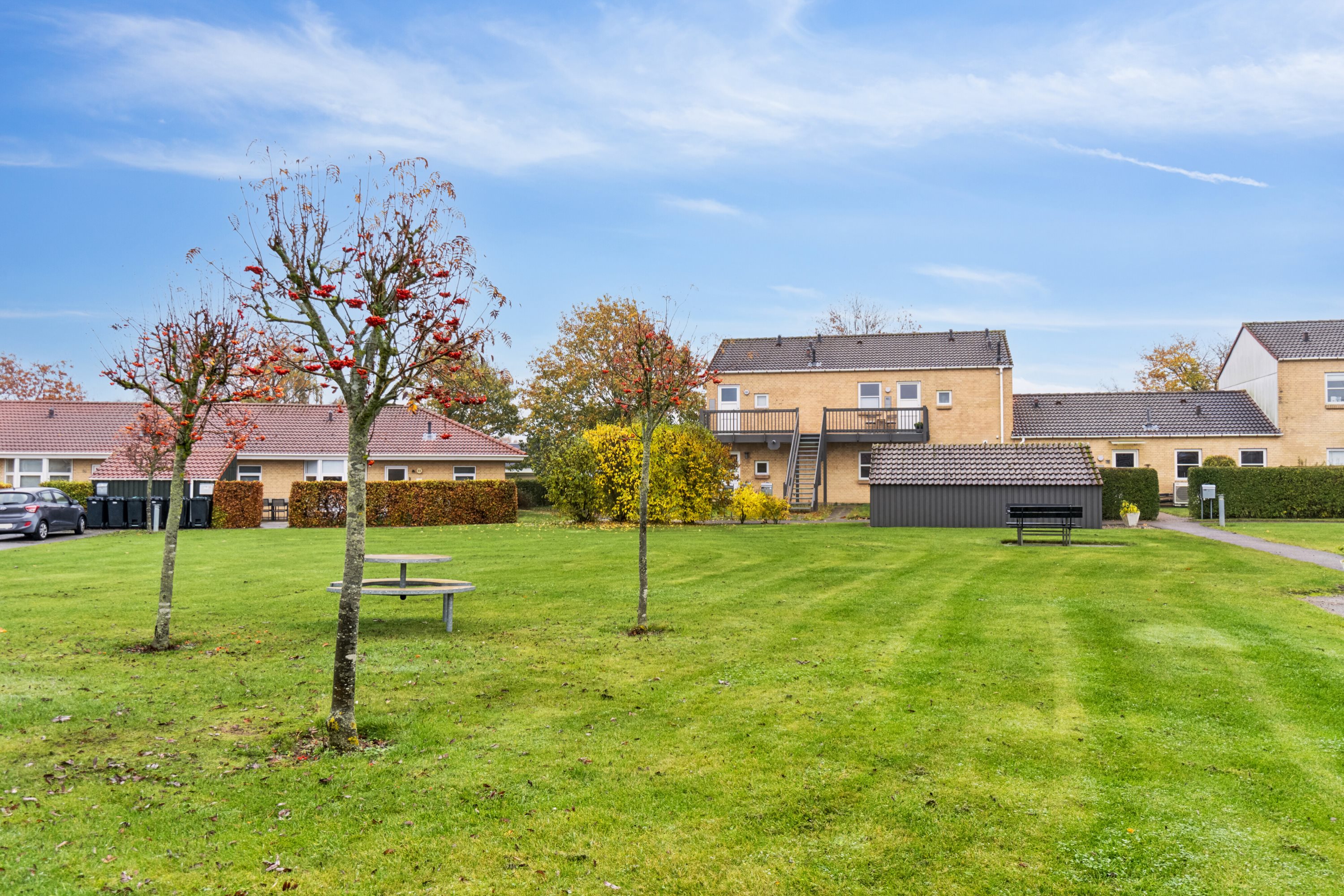 Fremhævet set fra haven billede i fuldskærmstilstand. Billede af Pilagervej 64, 4200 Slagelse