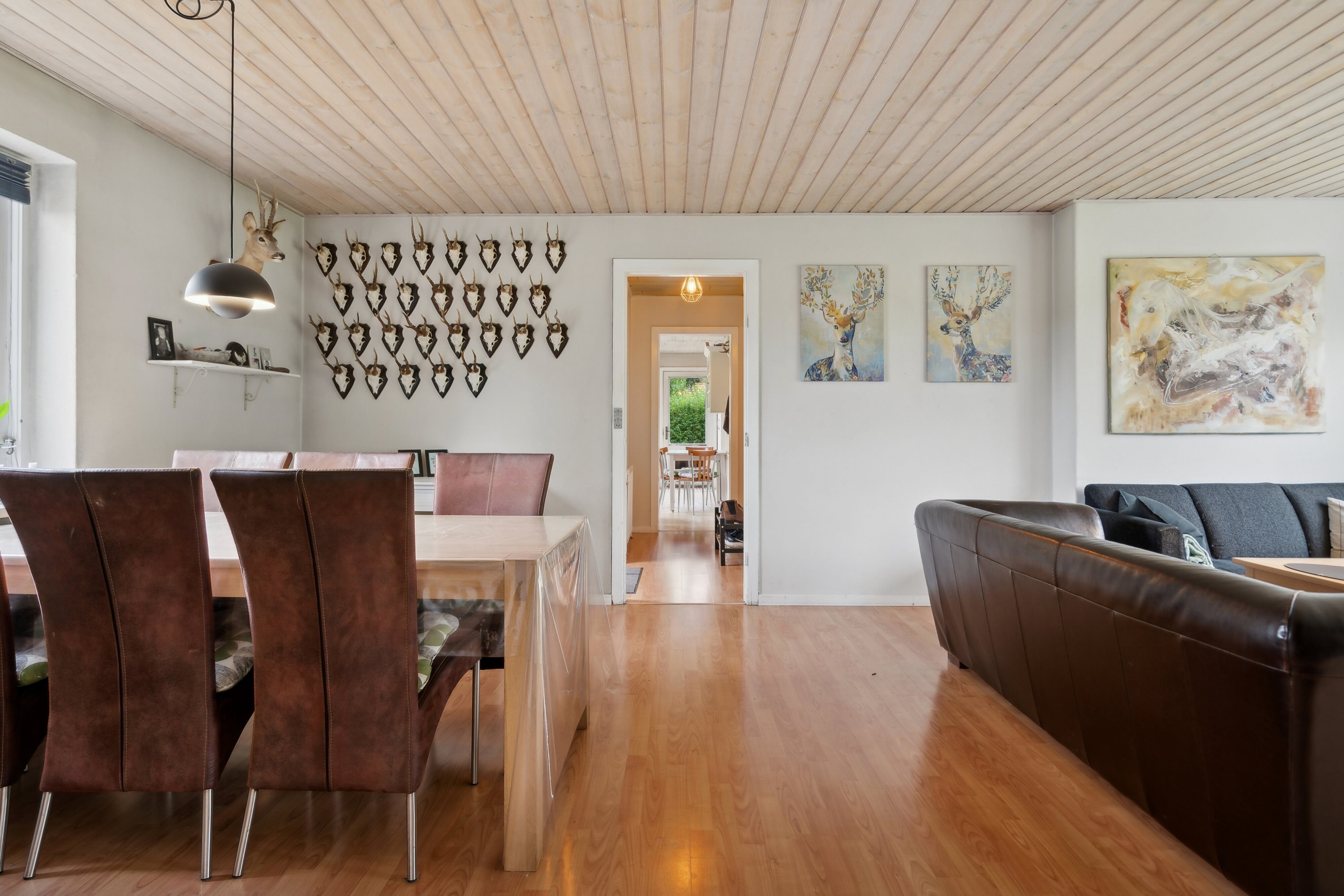 Fremhævet spisestue billede i fuldskærmstilstand. Billede af Mullerupvej 15, Langtved, 5540 Ullerslev