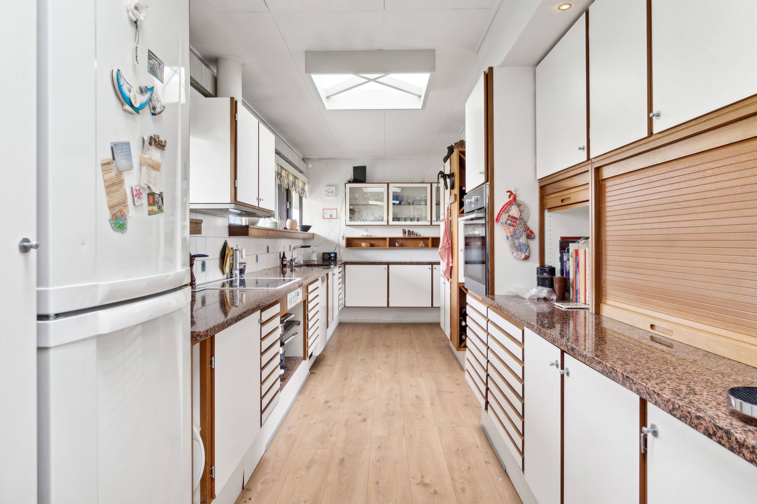 Fremhævet køkken billede i fuldskærmstilstand. Billede af Strandbakken 17, 4400 Kalundborg