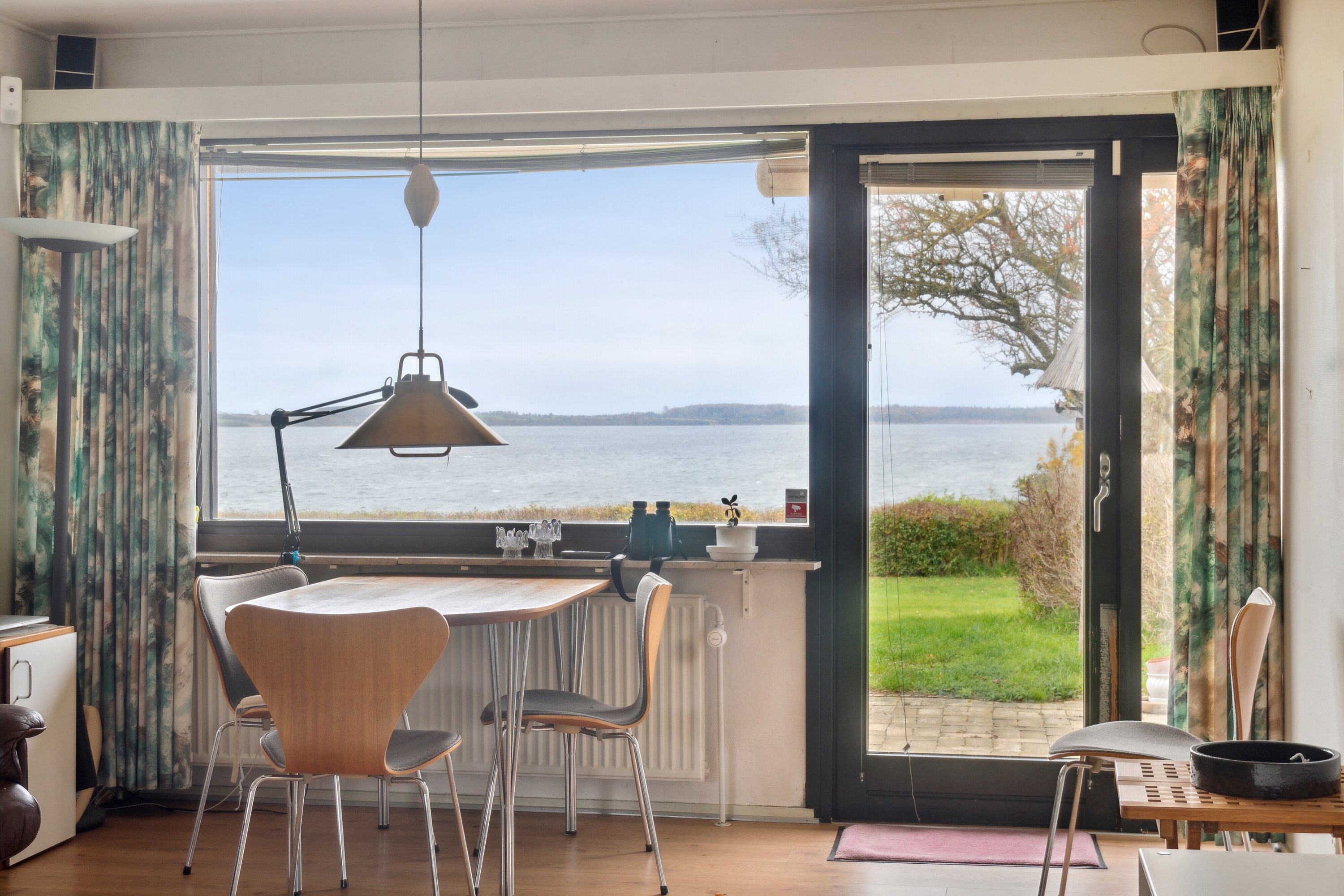 Fremhævet spiseplads billede i fuldskærmstilstand. Billede af Strandbakken 17, 4400 Kalundborg