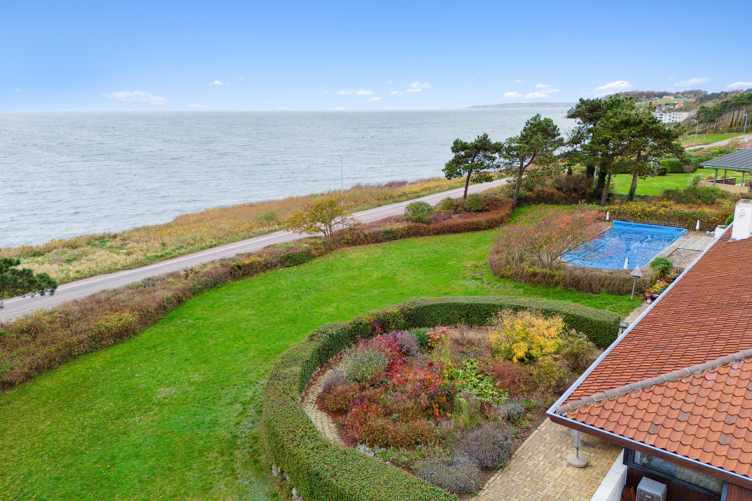 Miniaturebillede 1: udsigt. Billede af Strandbakken 17, 4400 Kalundborg