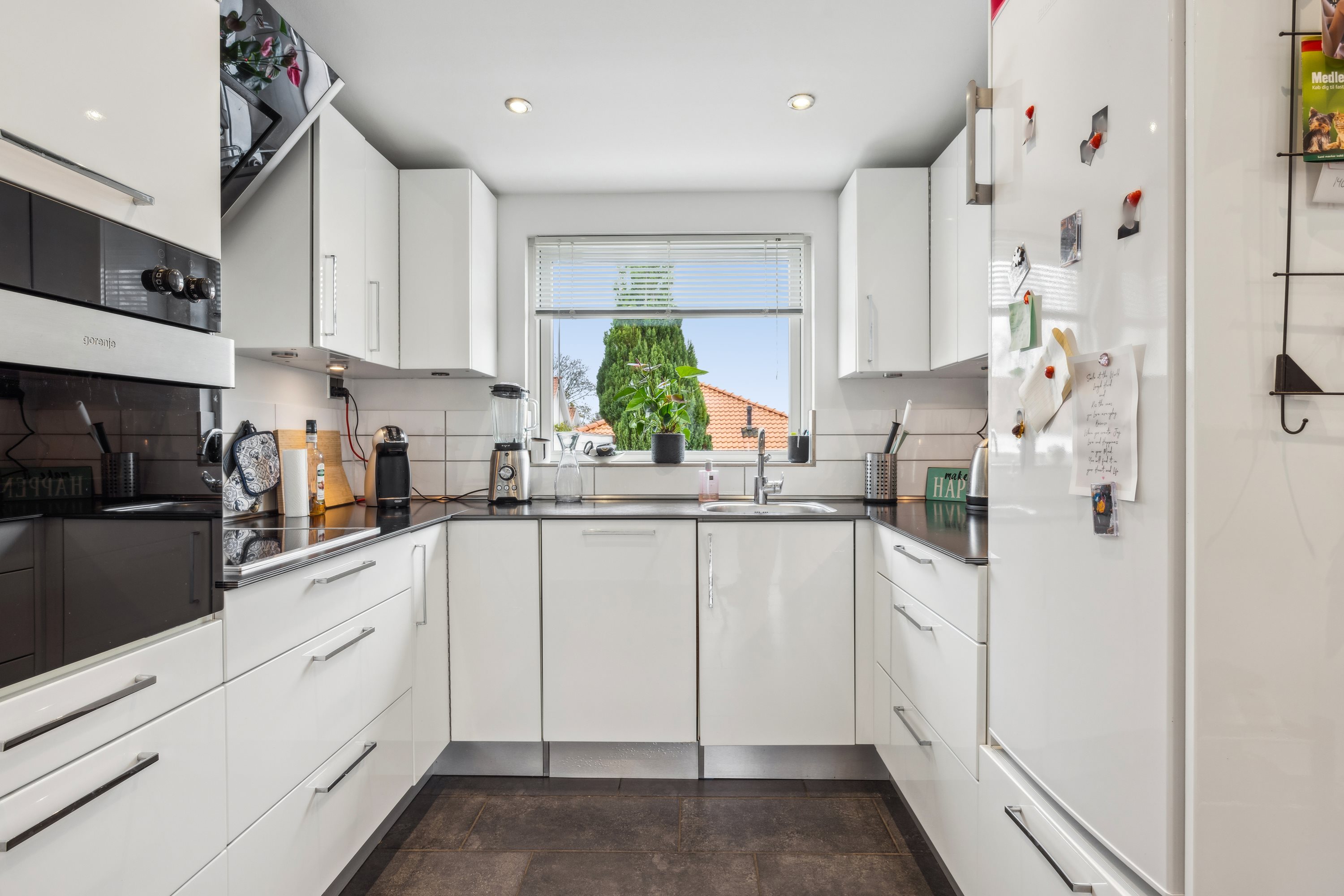 Fremhævet køkken billede i fuldskærmstilstand. Billede af Gl. Århusvej 131A, 8800 Viborg