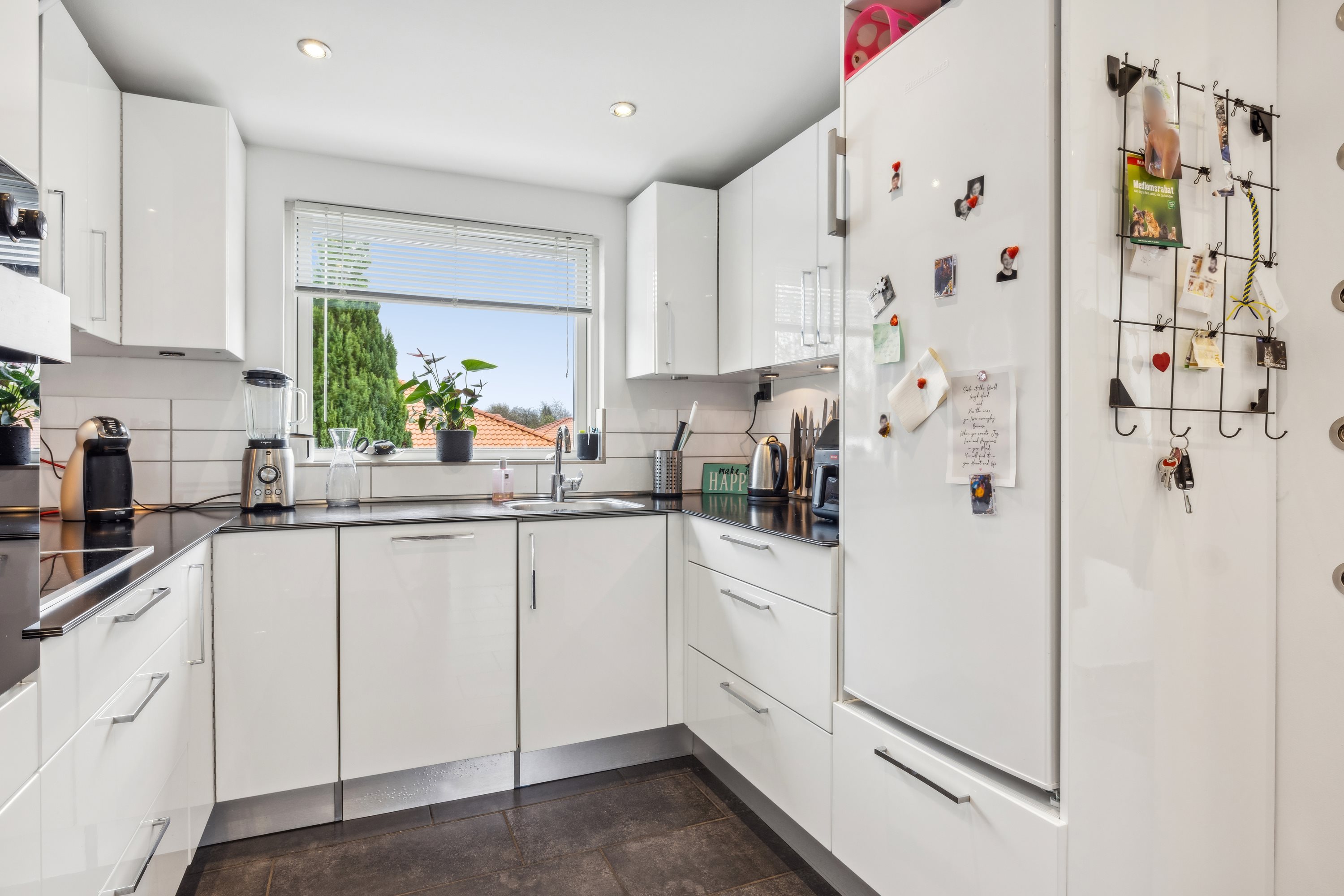 Fremhævet køkken billede i fuldskærmstilstand. Billede af Gl. Århusvej 131A, 8800 Viborg