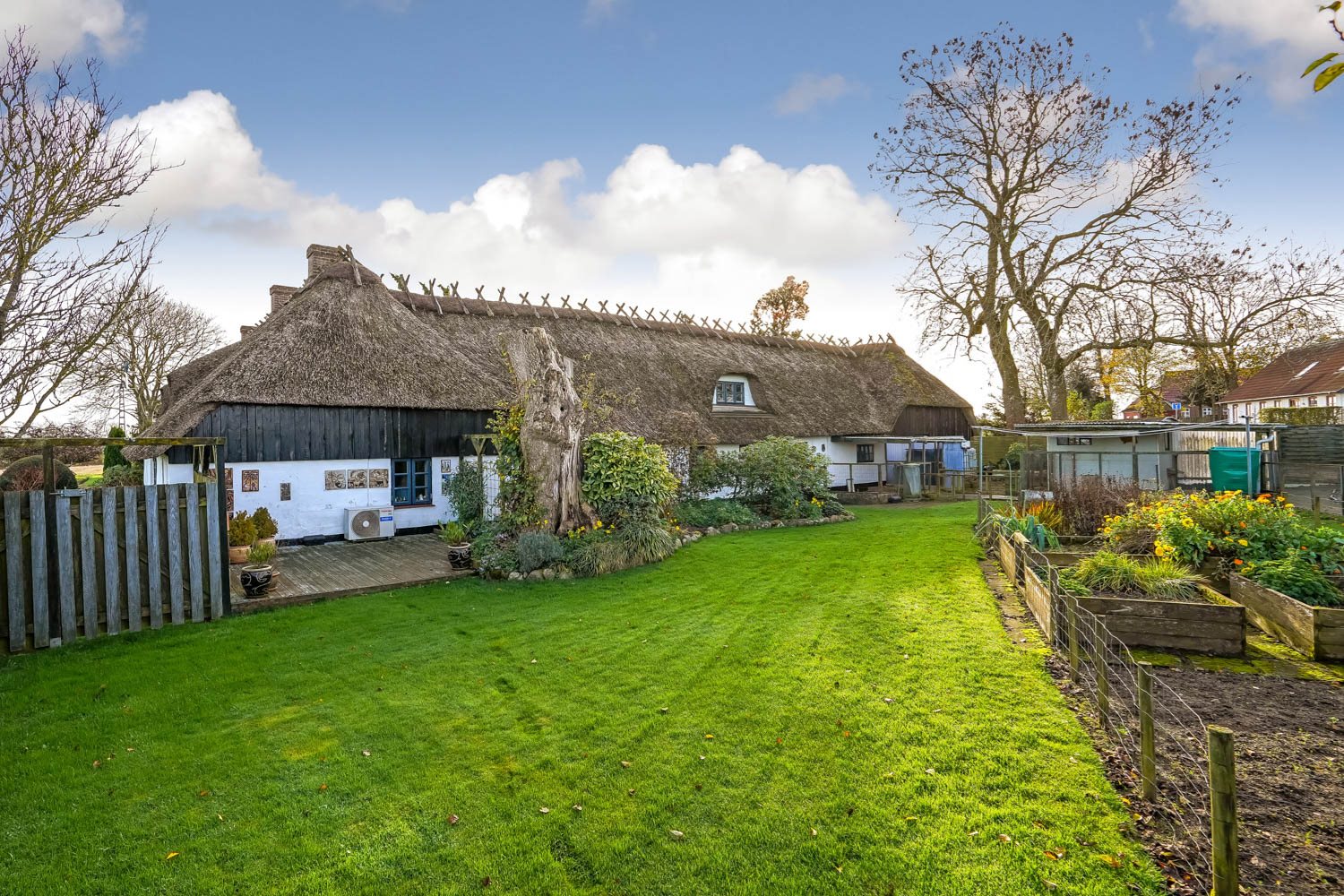 Fremhævet  billede i fuldskærmstilstand. Billede af Præstevej 10, Langskov, 7160 Tørring