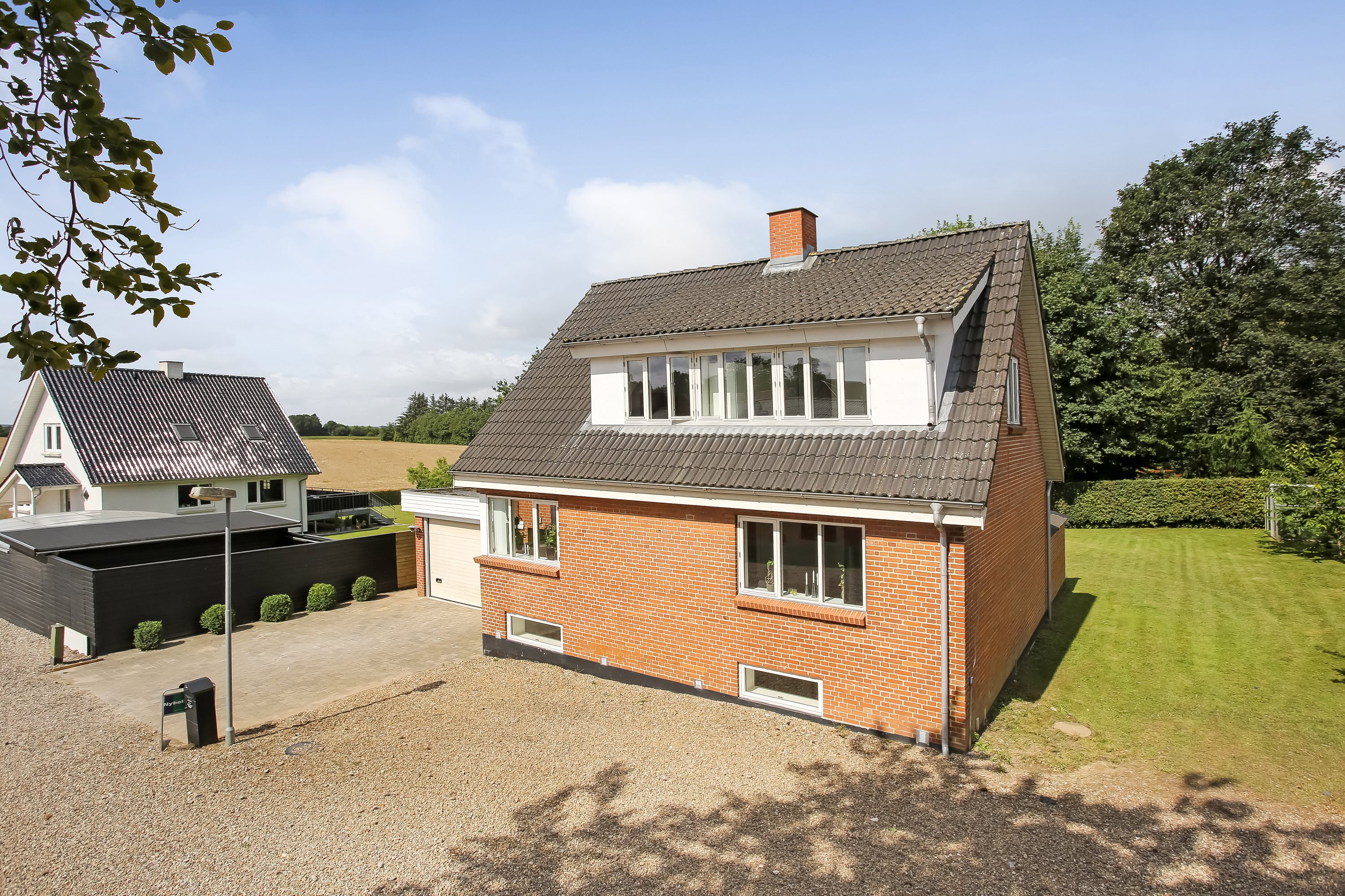 Fremhævet ejendommen billede i fuldskærmstilstand. Billede af Villavej 3, Grædstrup, 8740 Brædstrup