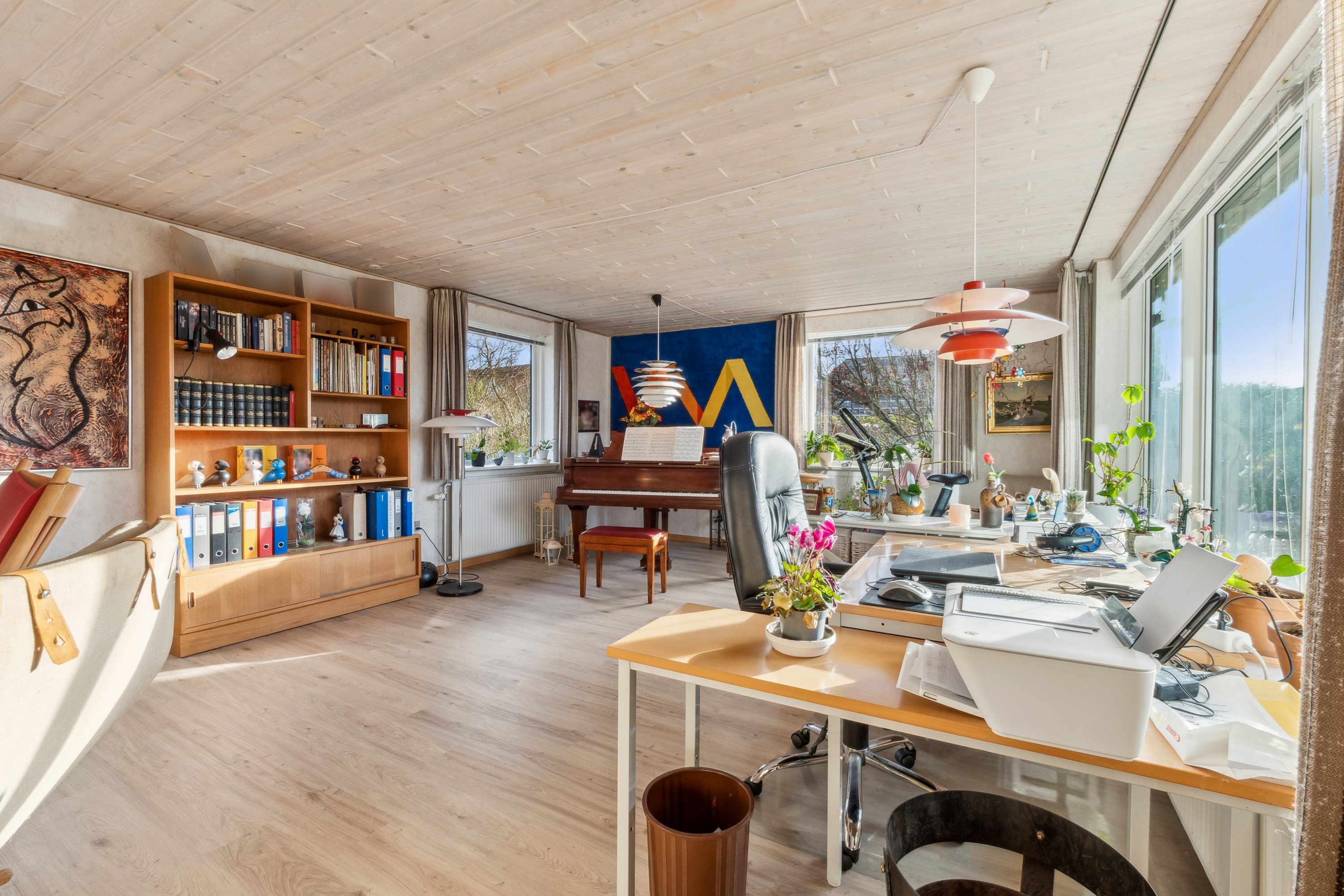 Fremhævet stue billede i fuldskærmstilstand. Billede af T. O. R. Skole Vej 64, Tæbring, 7900 Nykøbing M