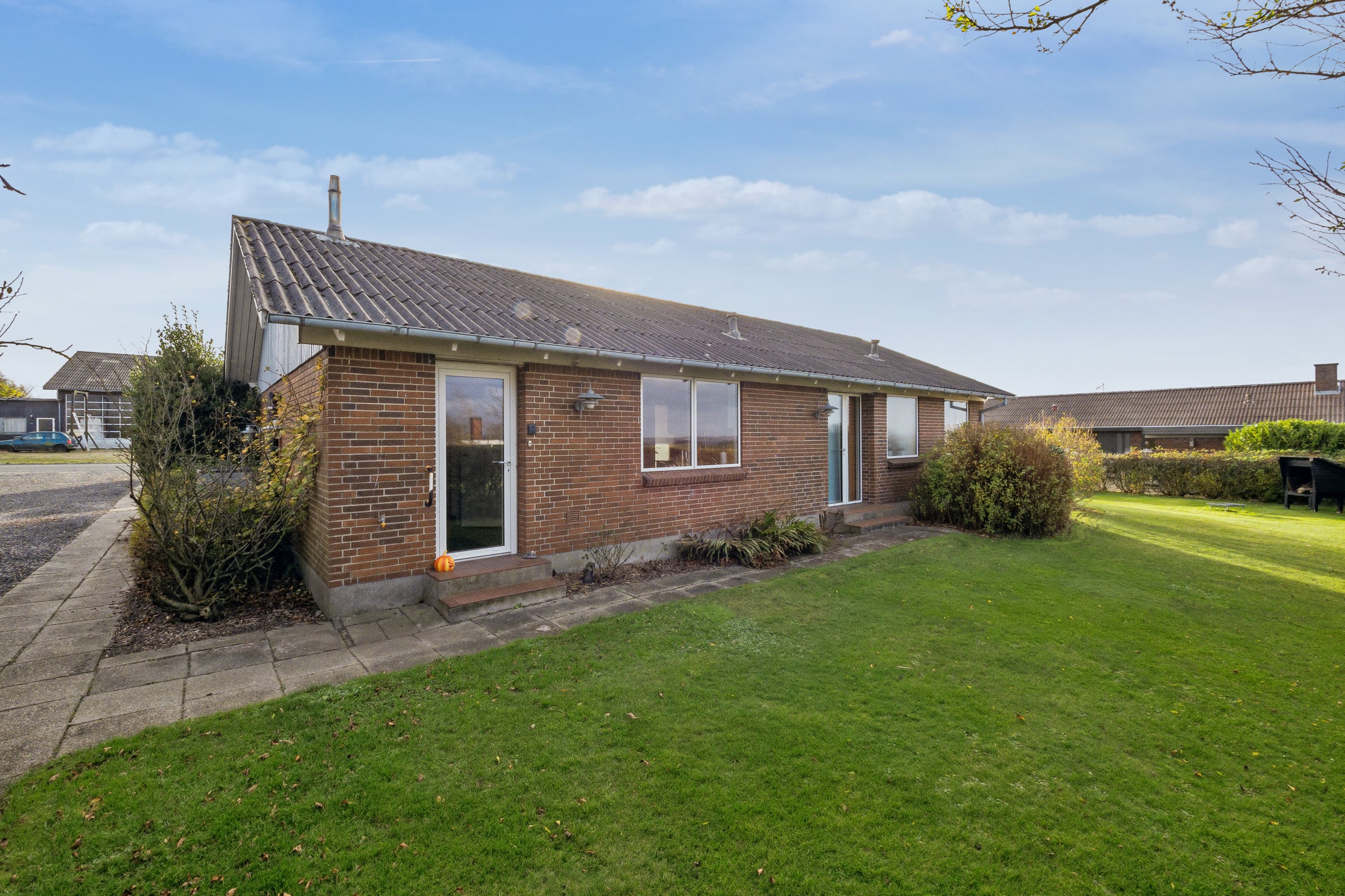 Fremhævet ejendom 1 billede i fuldskærmstilstand. Billede af T. O. R. Skole Vej 64, Tæbring, 7900 Nykøbing M